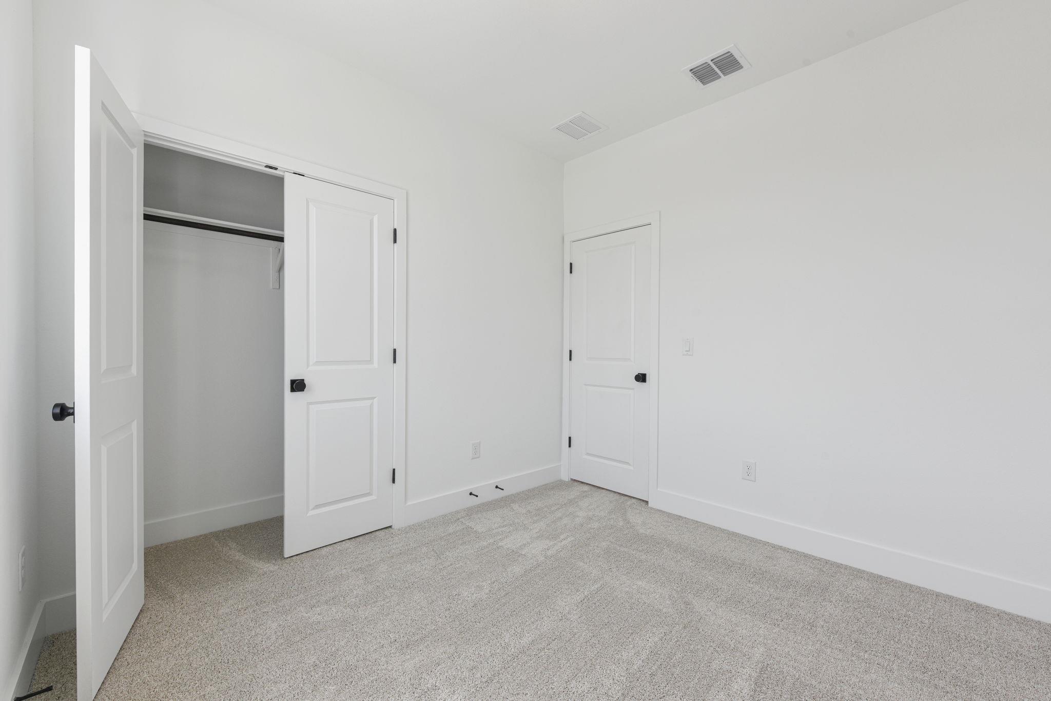 149 Maverick Ave Property Photo 23