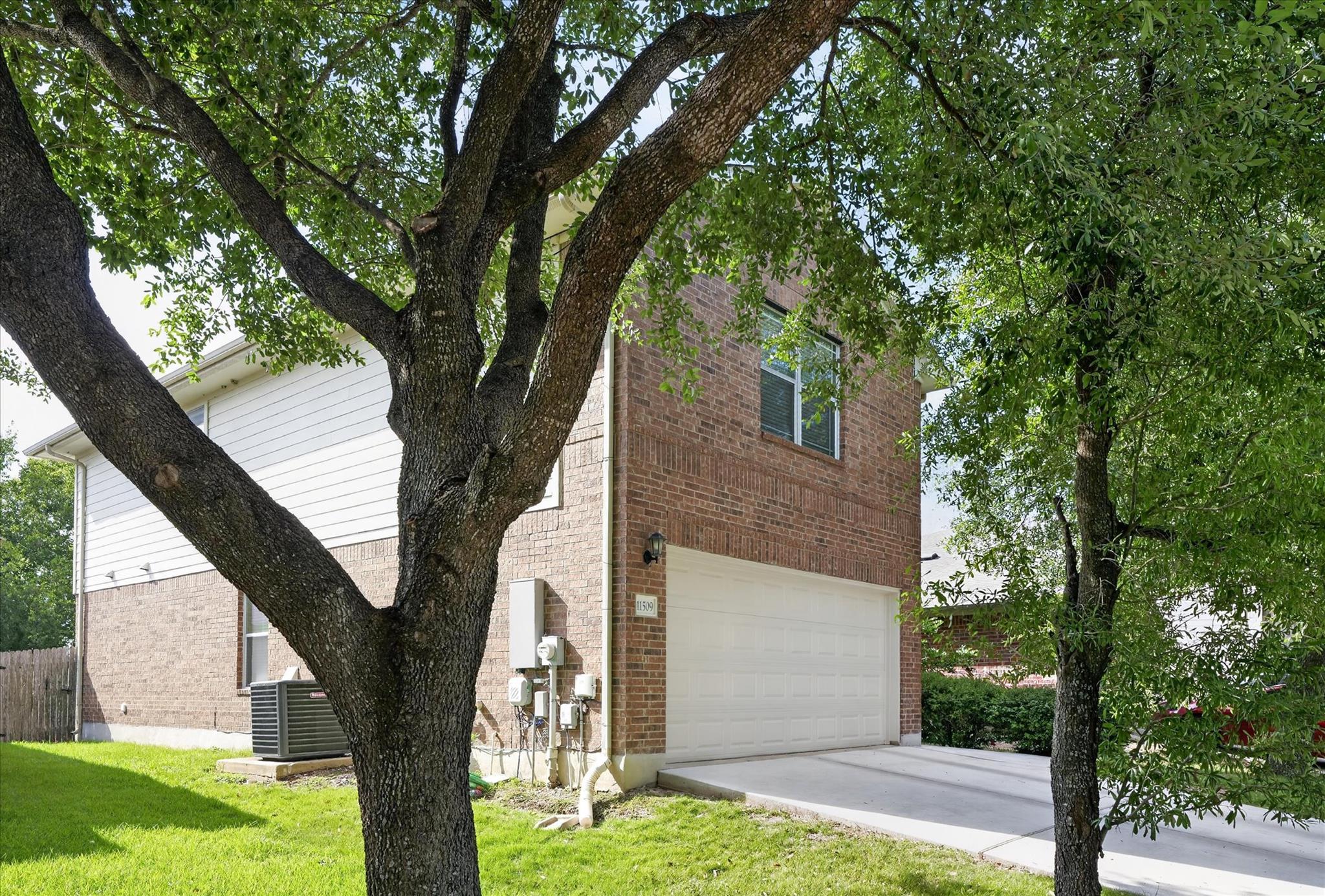11509 Church Canyon Dr Property Photo 4