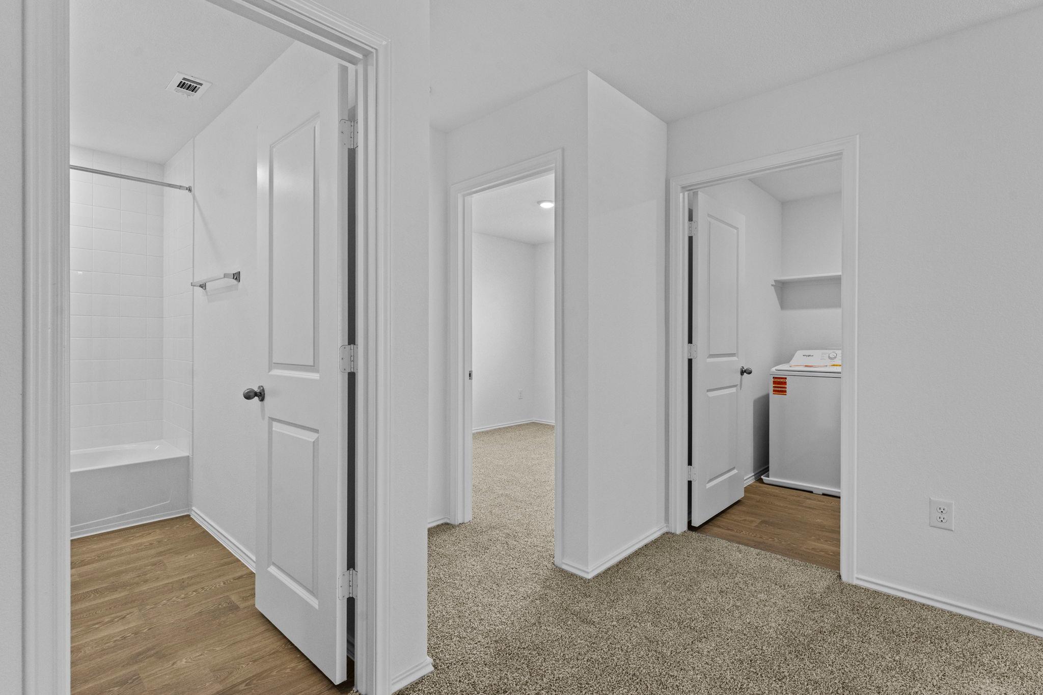 251 Bardwell Way Property Photo 5