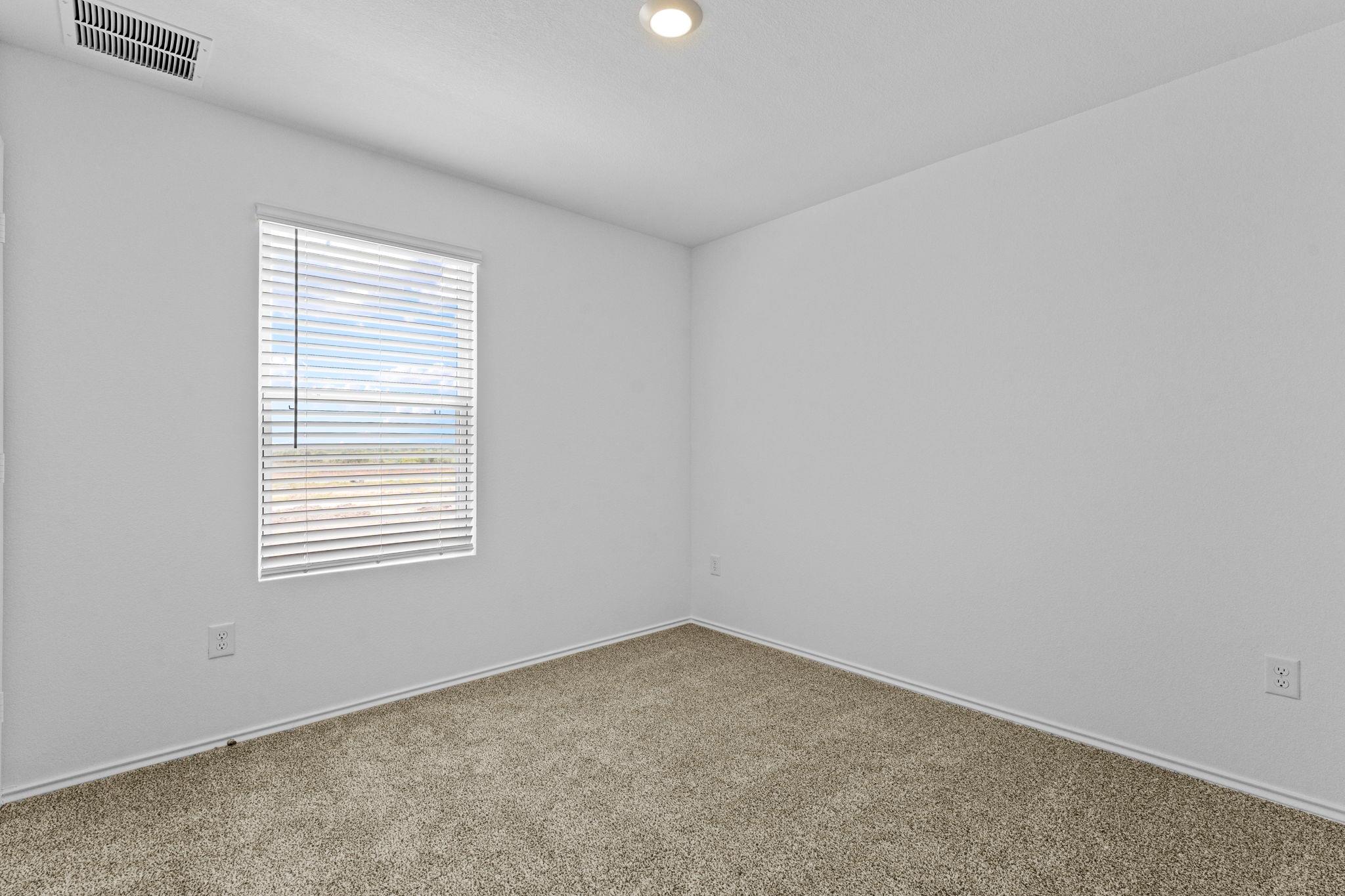 251 Bardwell Way Property Photo 10