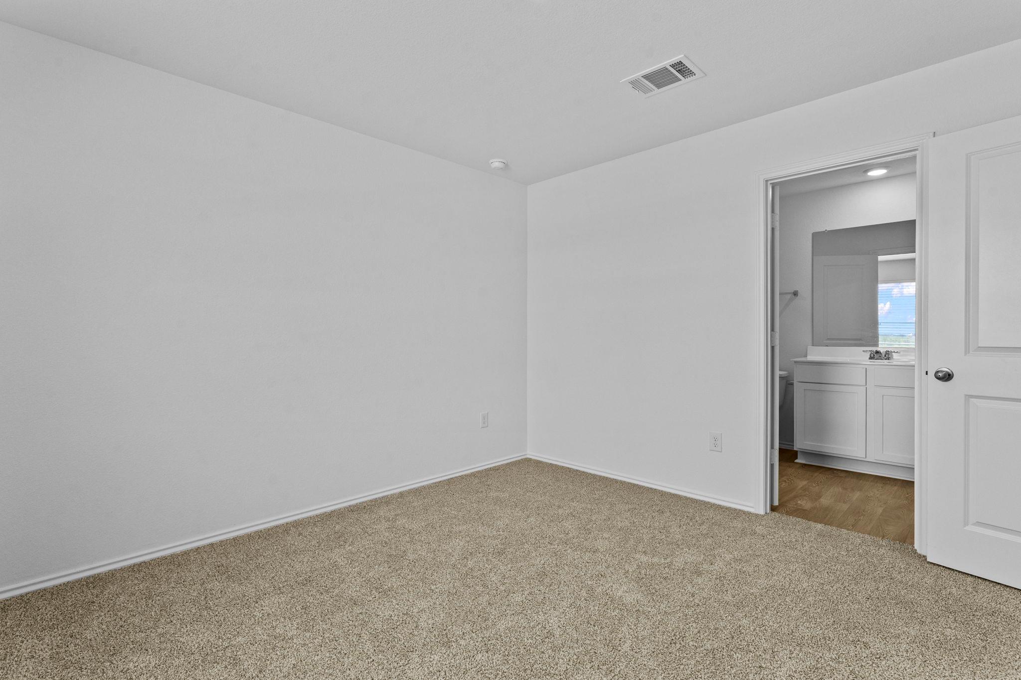 251 Bardwell Way Property Photo 17