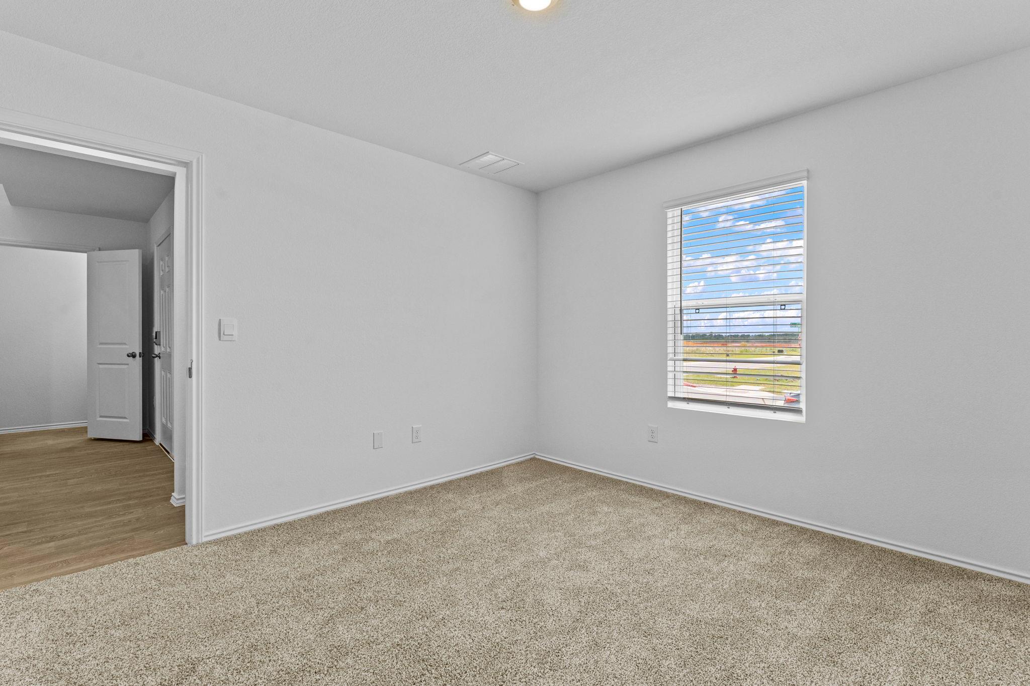251 Bardwell Way Property Photo 20