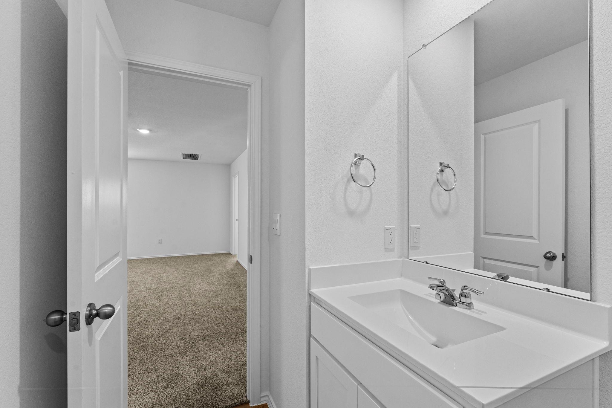 251 Bardwell Way Property Photo 24