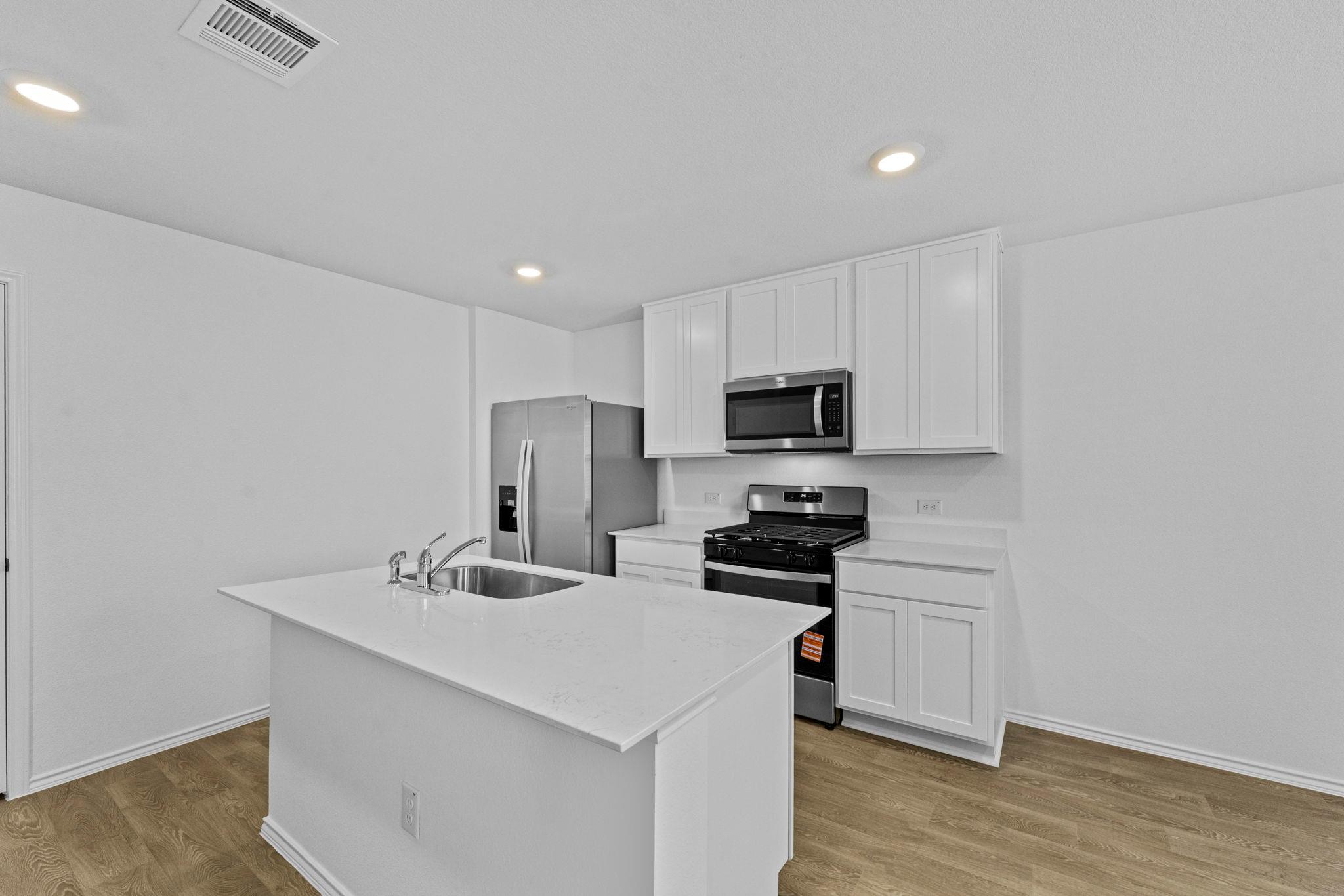 251 Bardwell Way Property Photo 28