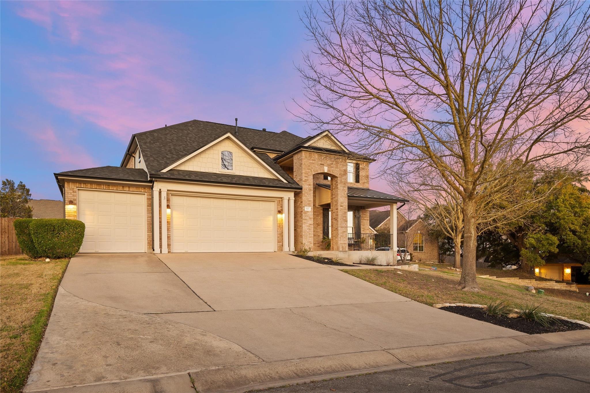 143 Enchanted Cv Property Photo 2
