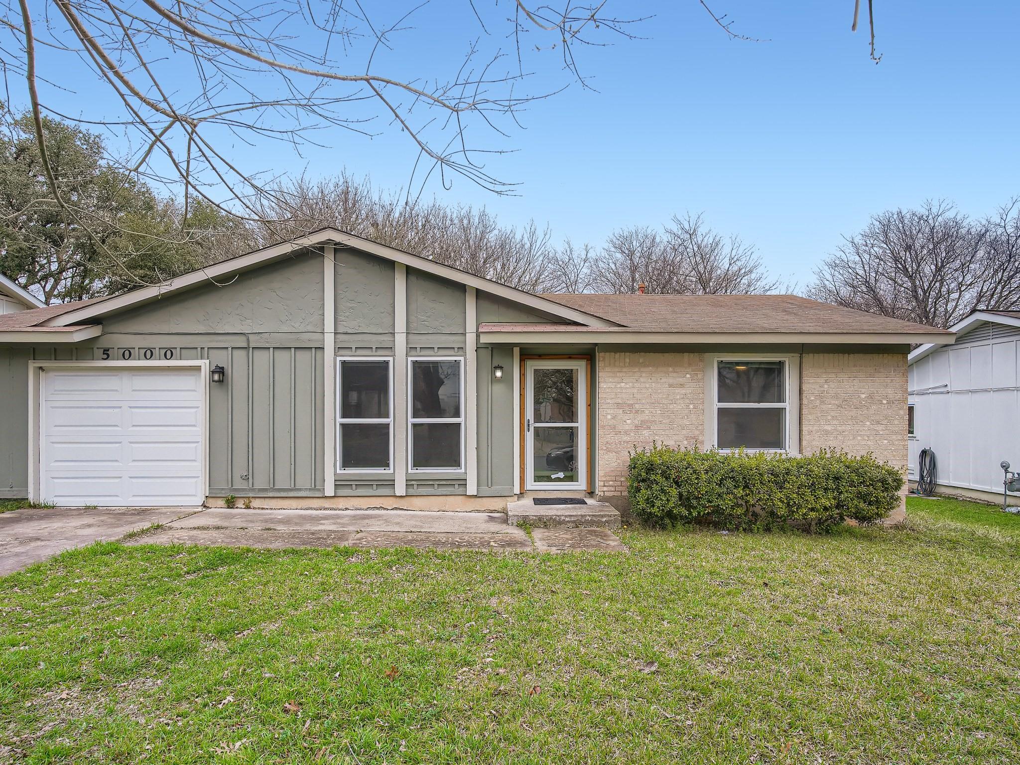 5000 Savorey Ln Property Photo 1