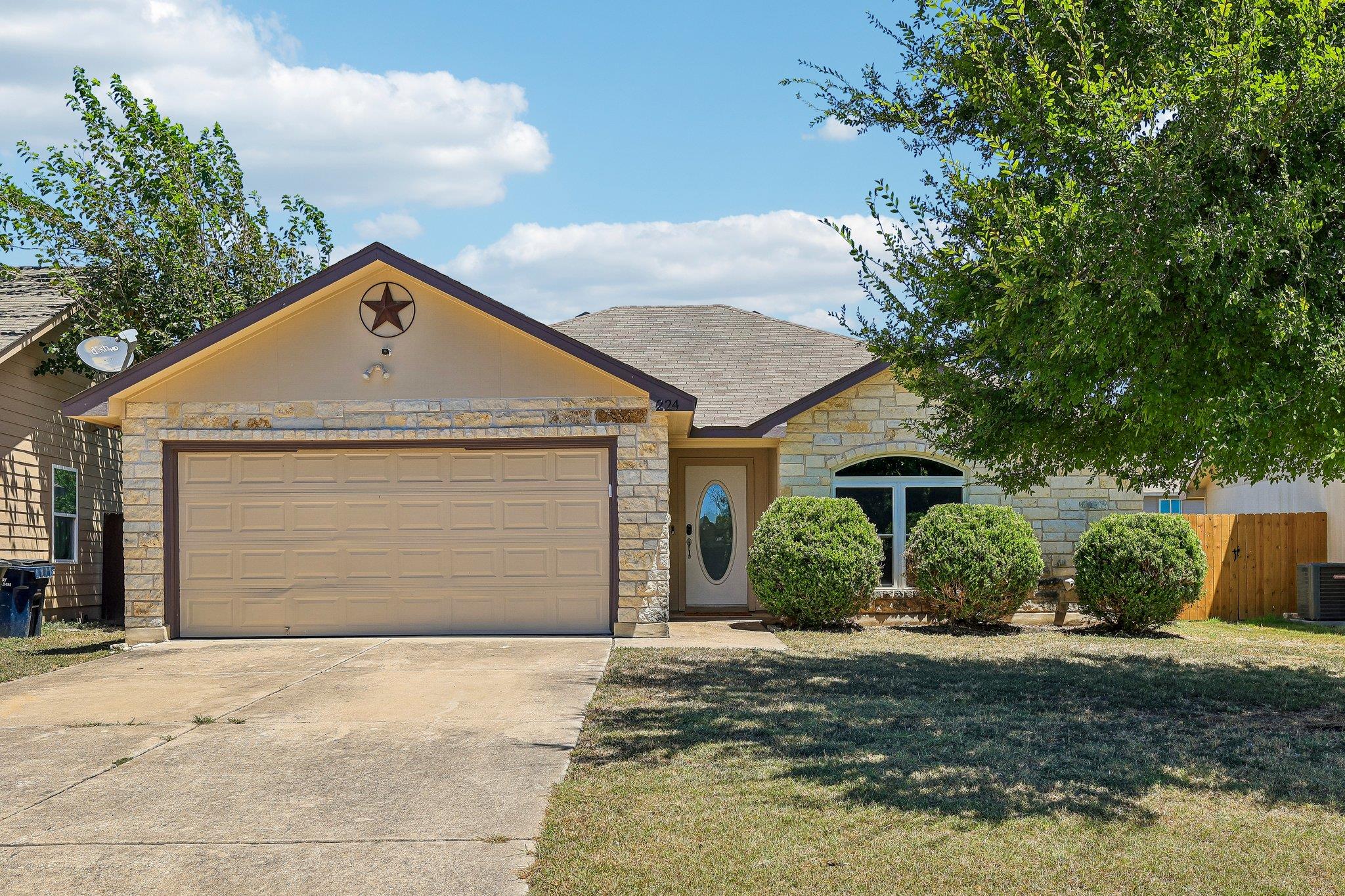 224 Copper Ln Property Photo 1