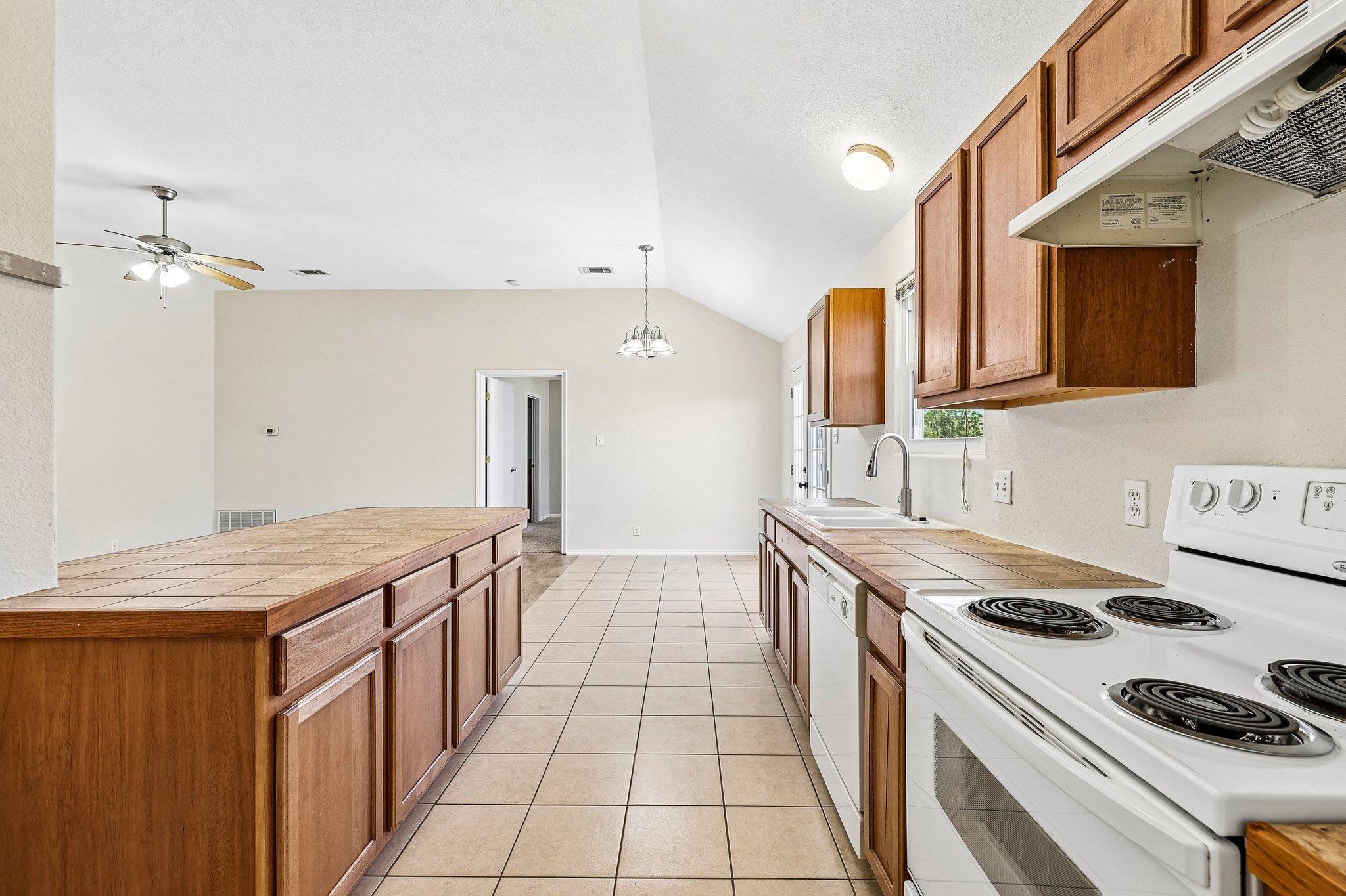224 Copper Ln Property Photo 15