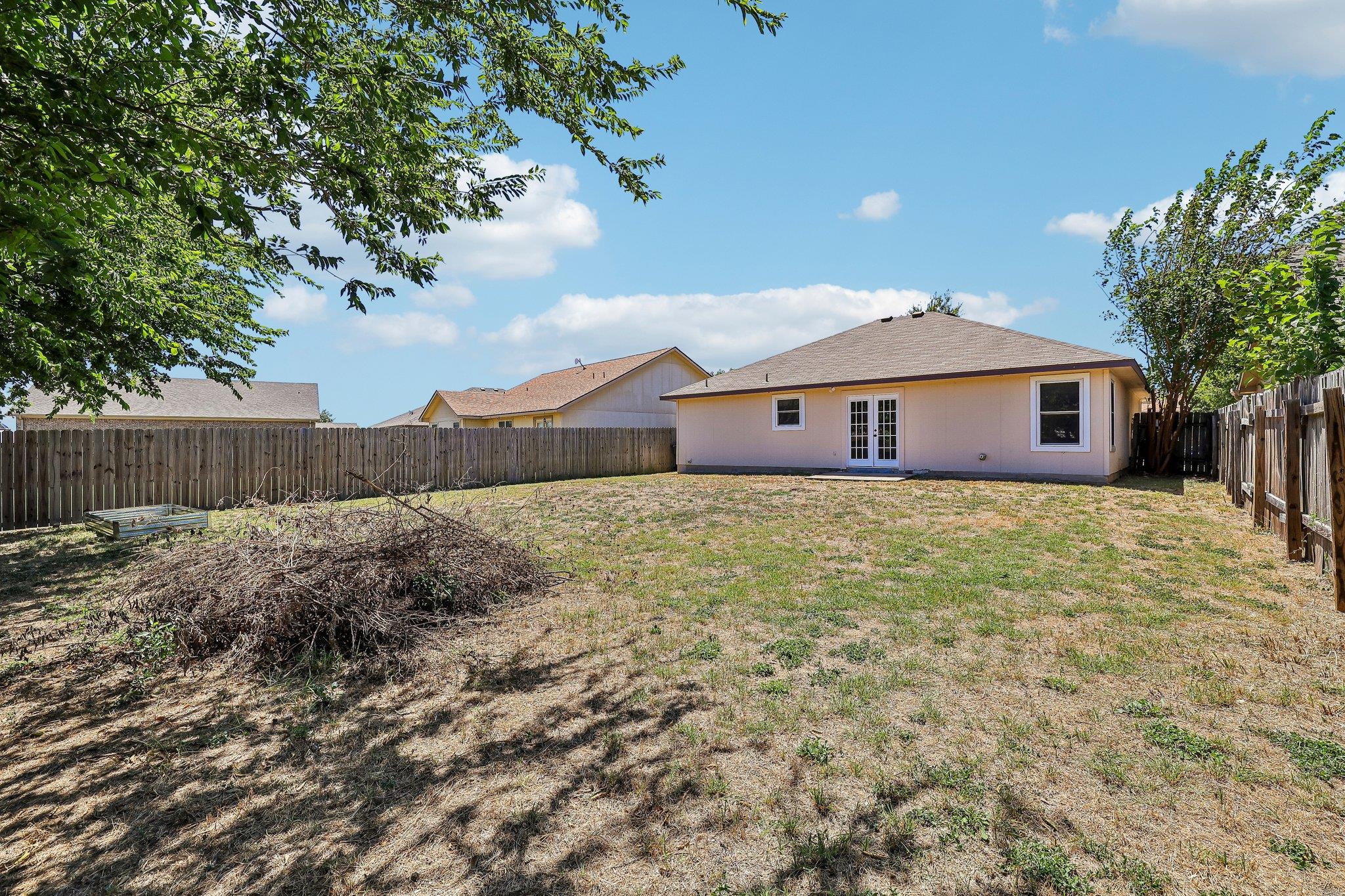 224 Copper Ln Property Photo 31