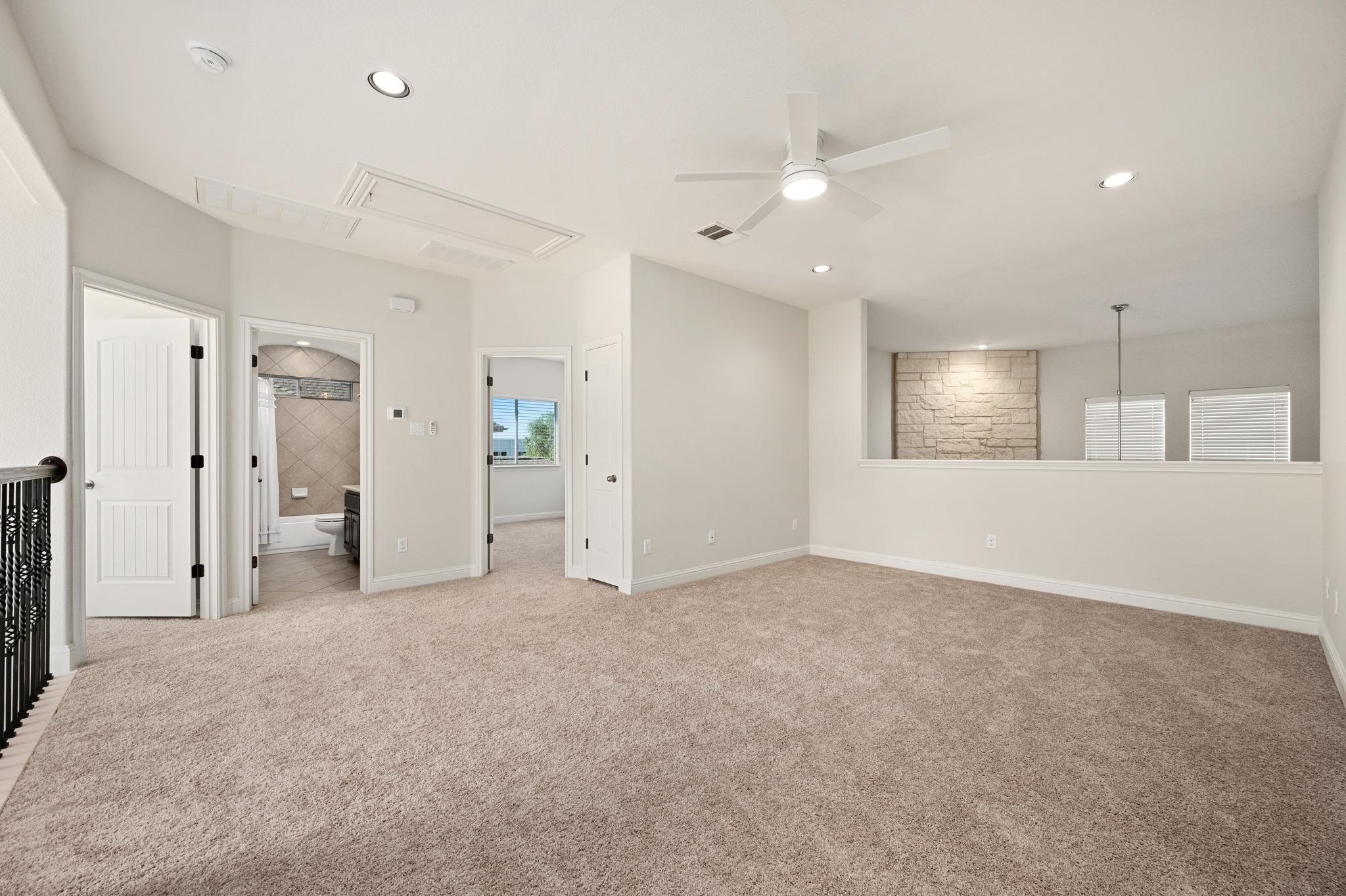 8620 Alophia Dr Property Photo 19