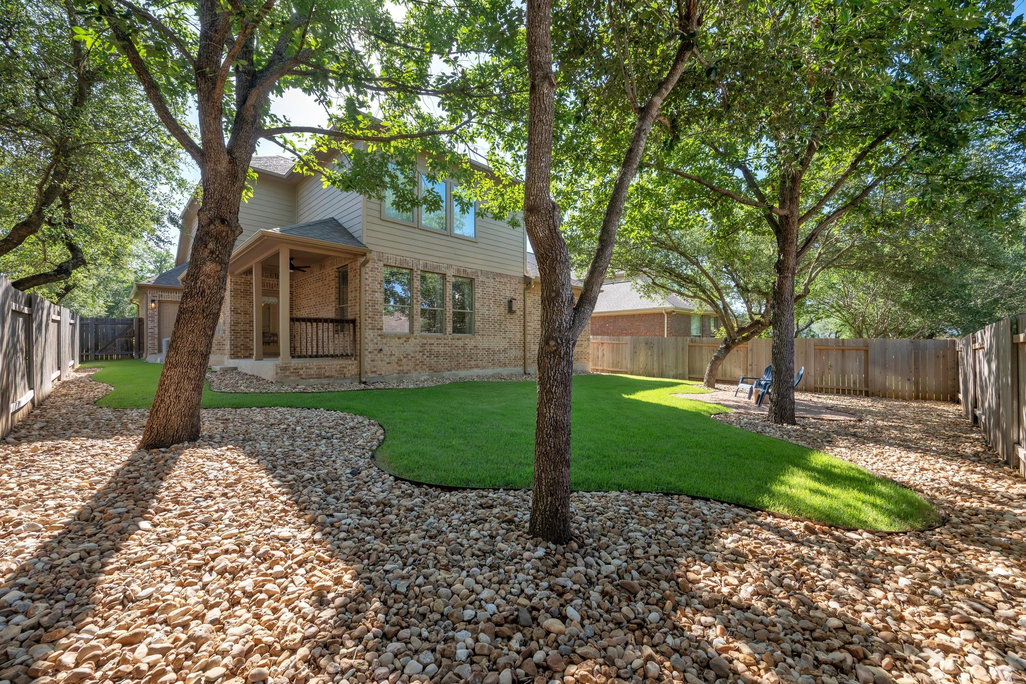 8620 Alophia Dr Property Photo 29