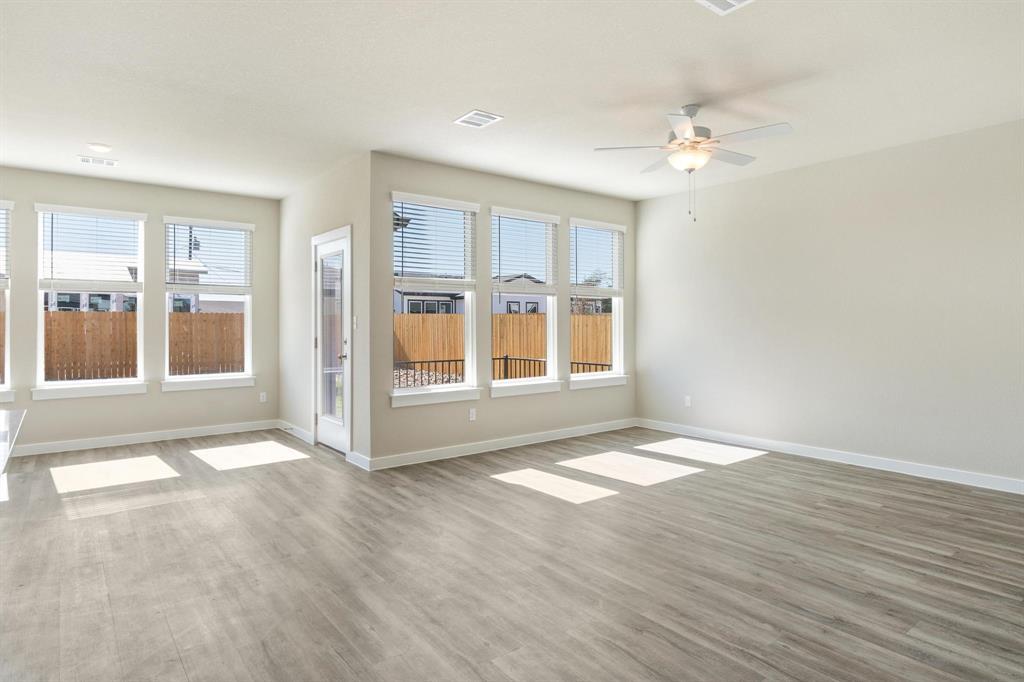 20105 Park Strip St #a - B Property Photo 16