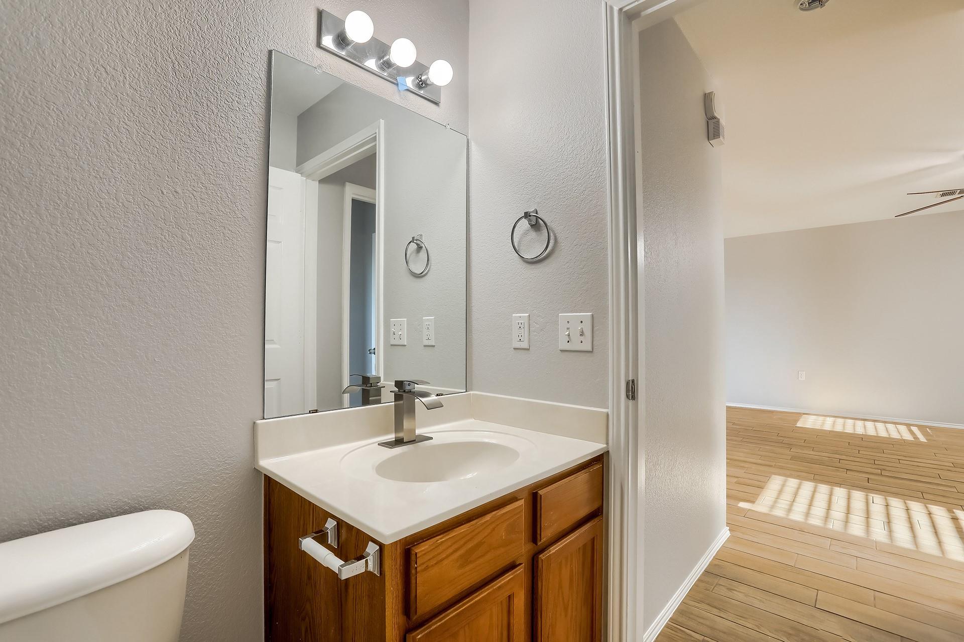 3922595 Property Photo 15