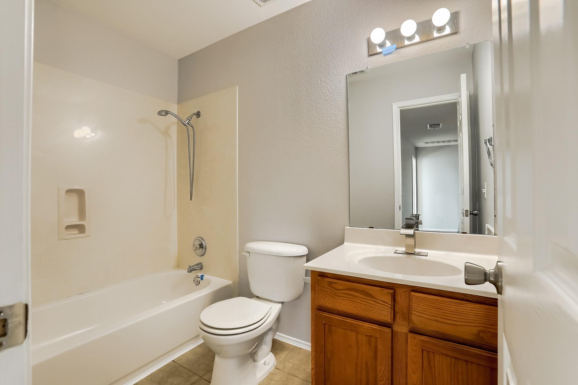 3922595 Property Photo 16