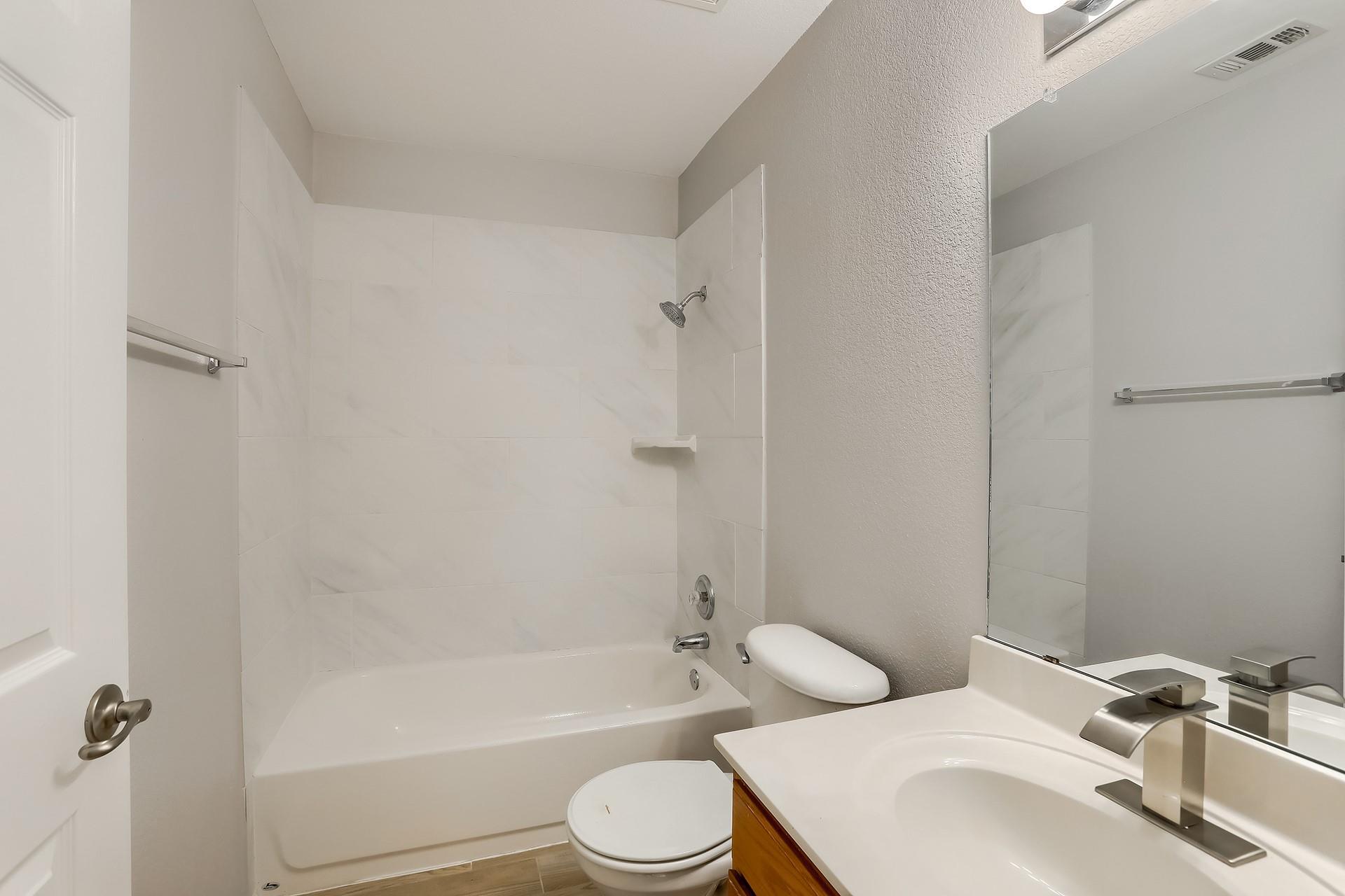 3922595 Property Photo 27