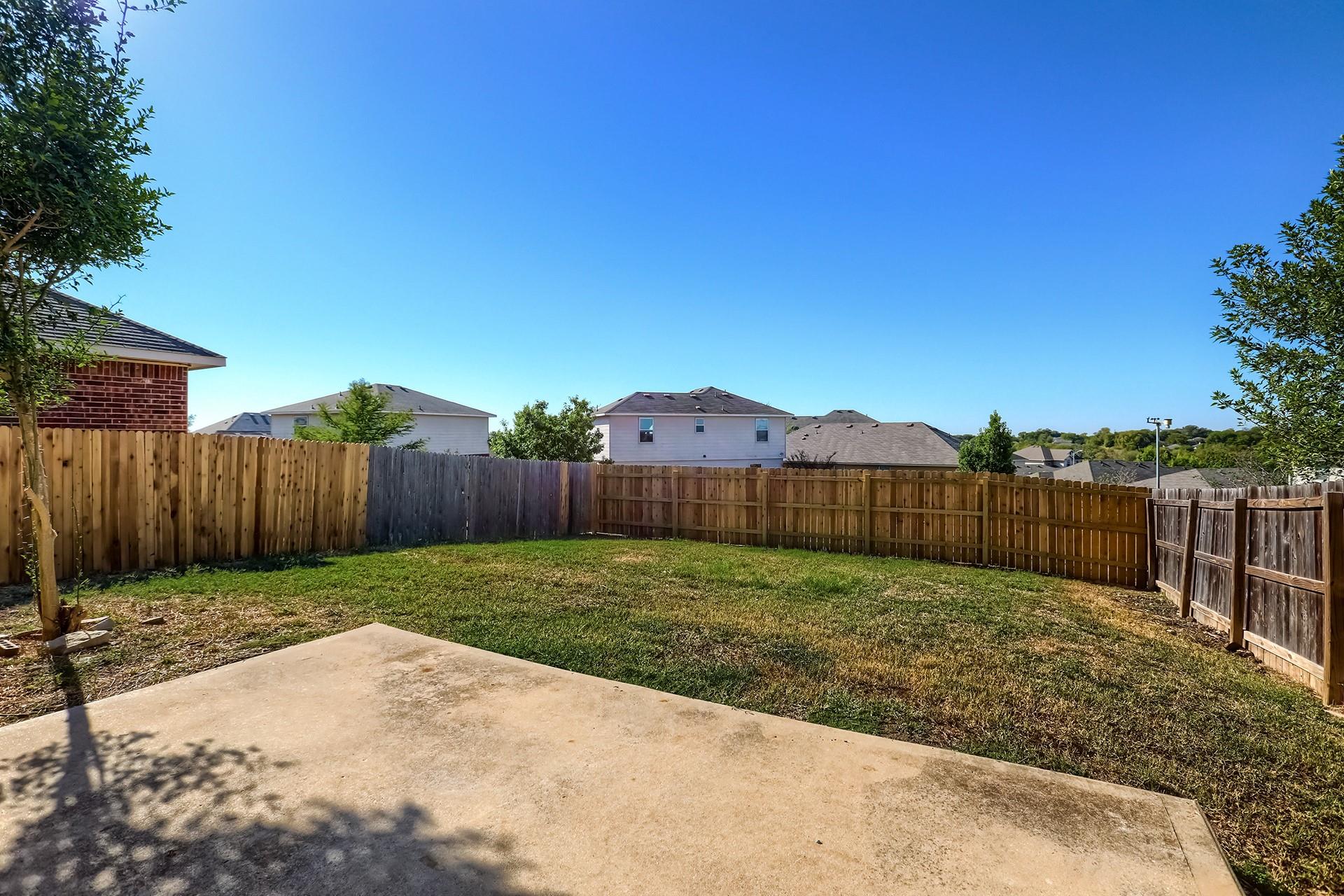 3922595 Property Photo 33