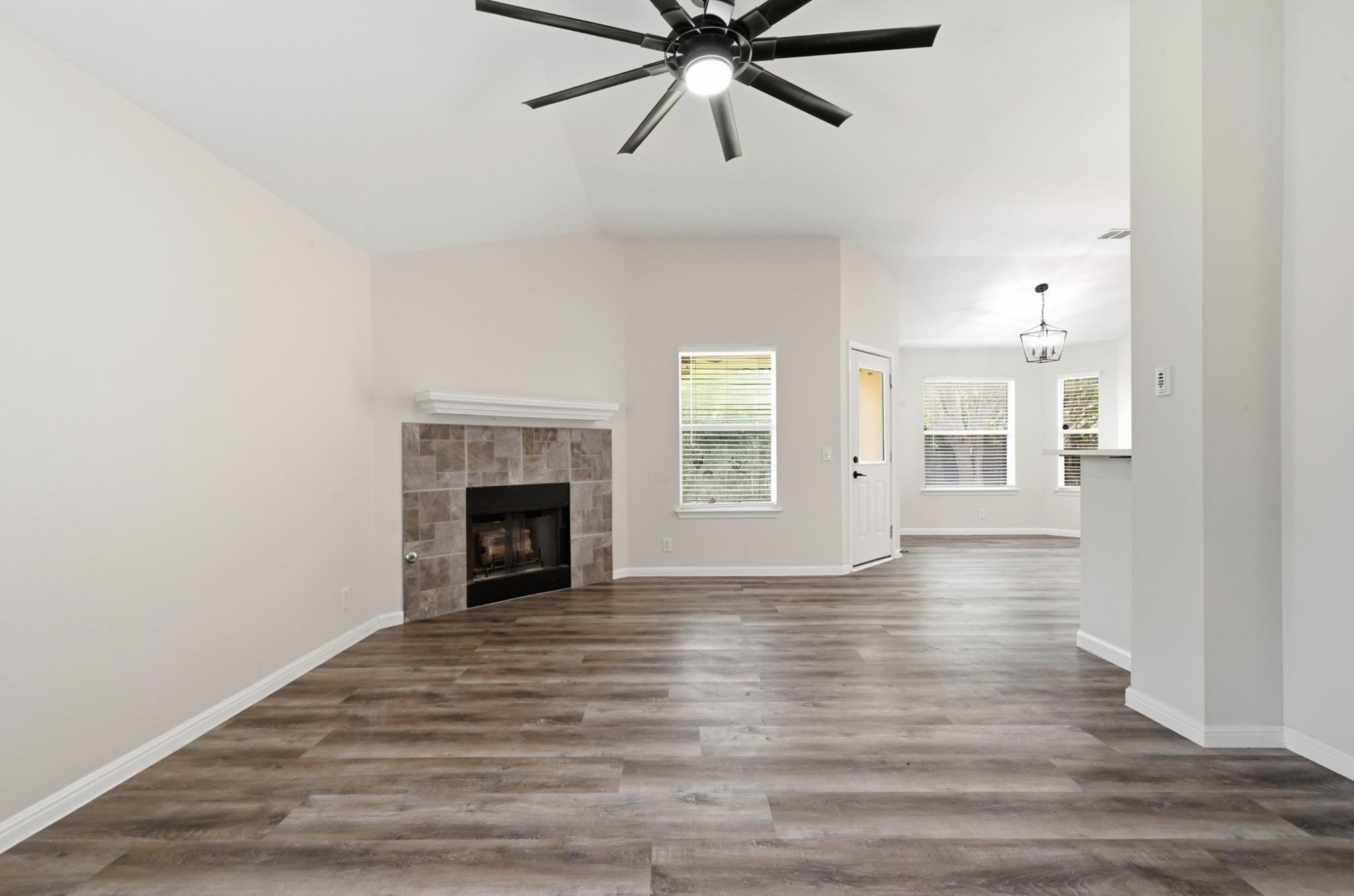 160 Atlantis None Property Photo 8