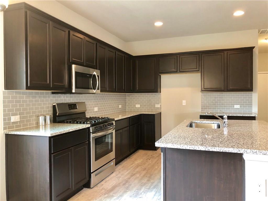 2925 Bridekirk Dr Property Photo 8
