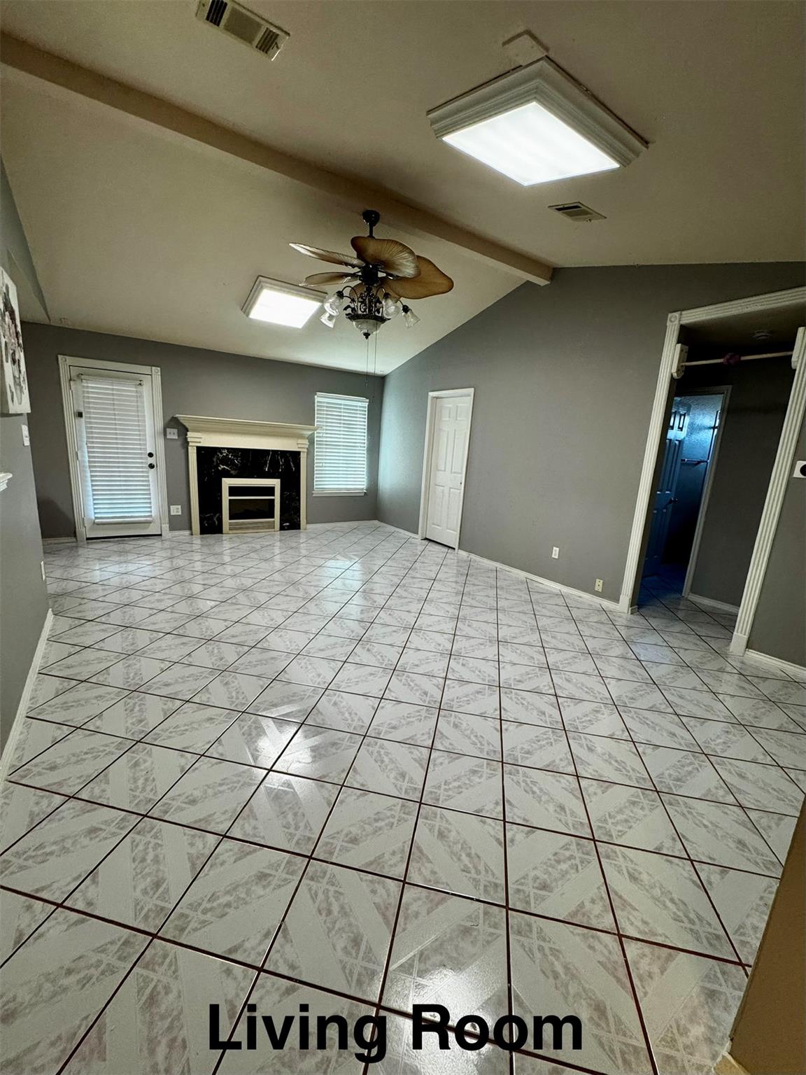 8514 Red Willow Dr Property Photo 6