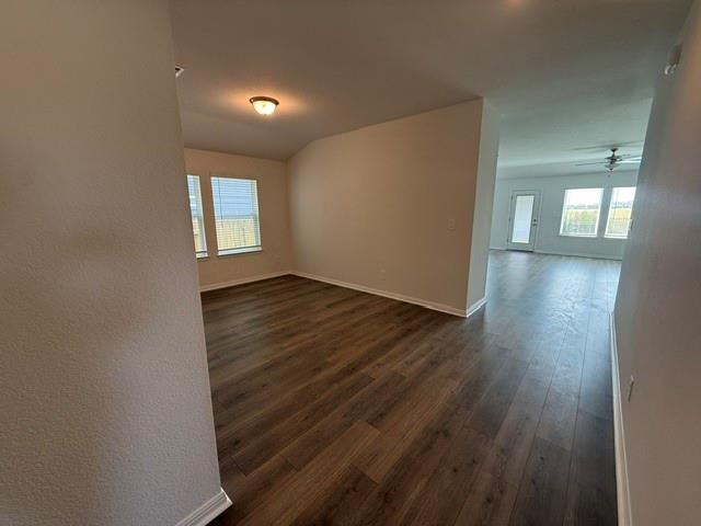 205 Skyview Farms Ln Property Photo 3
