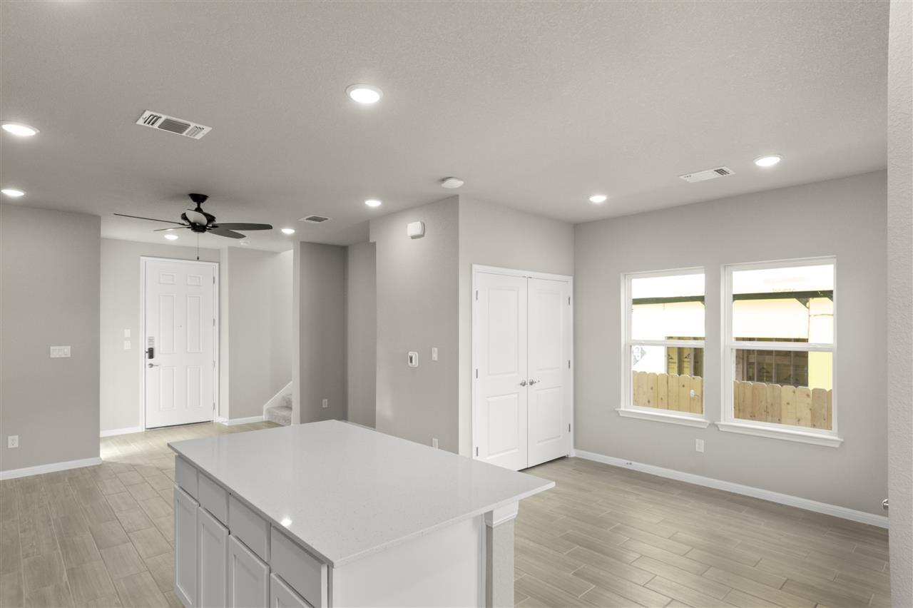 9508 Grapevine Leaf Dr Property Photo 18