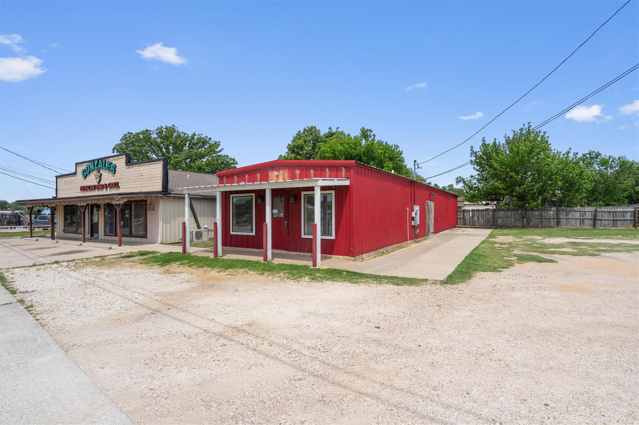 1916 W Cameron Ave Property Photo 6