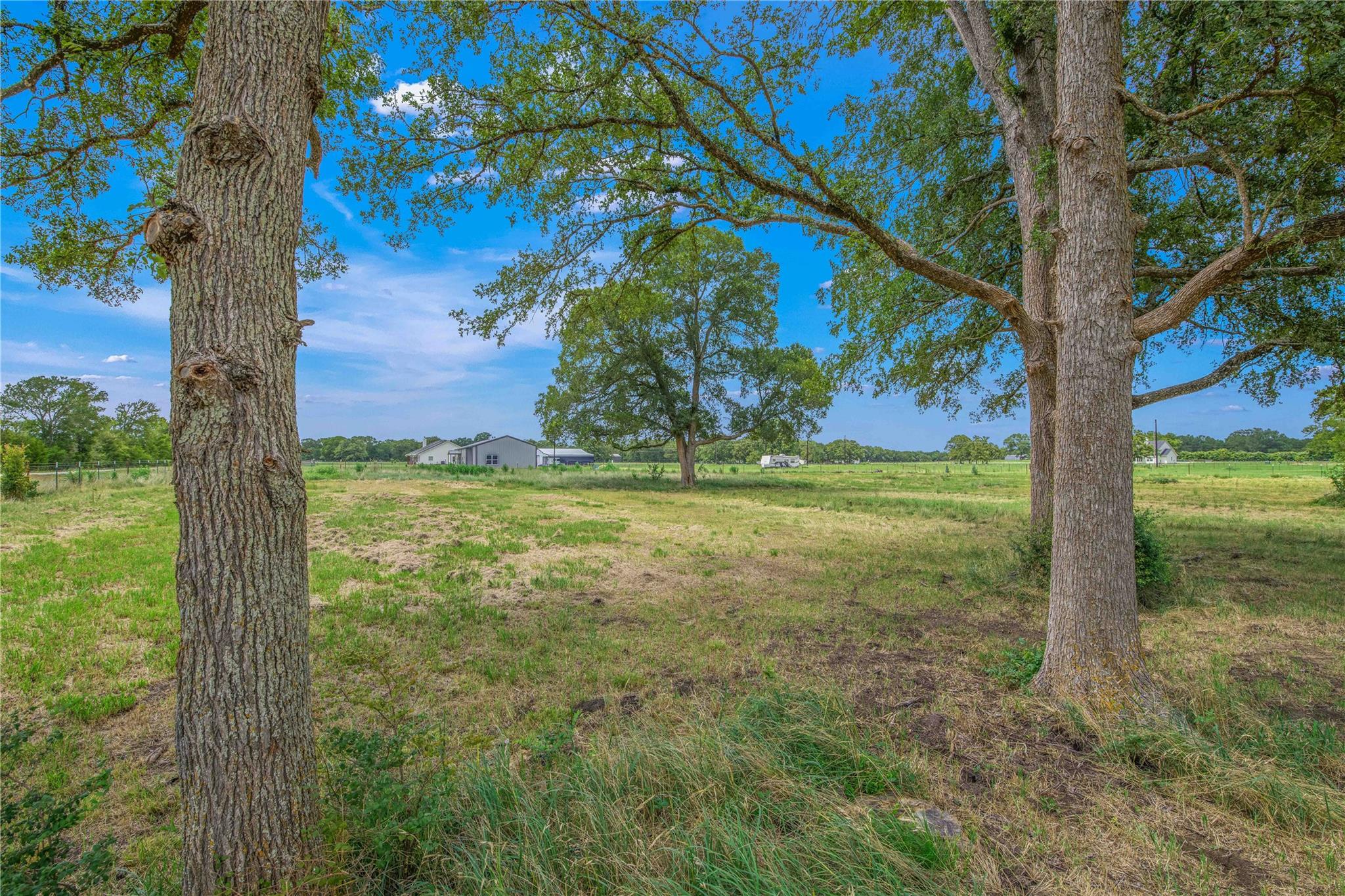 12889 Della Love Rd Property Photo 3