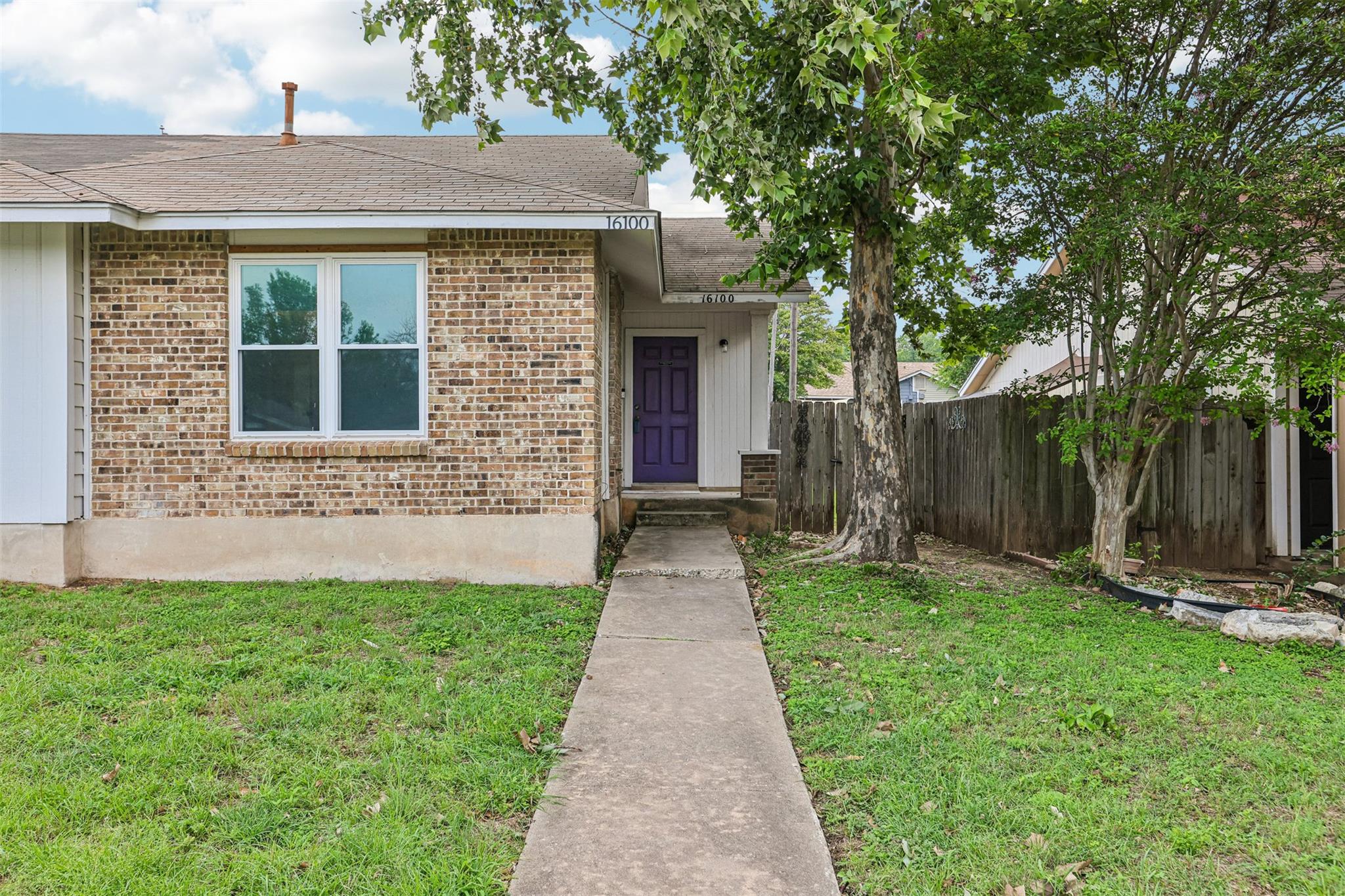 16100 Windermere Dr Property Photo 4