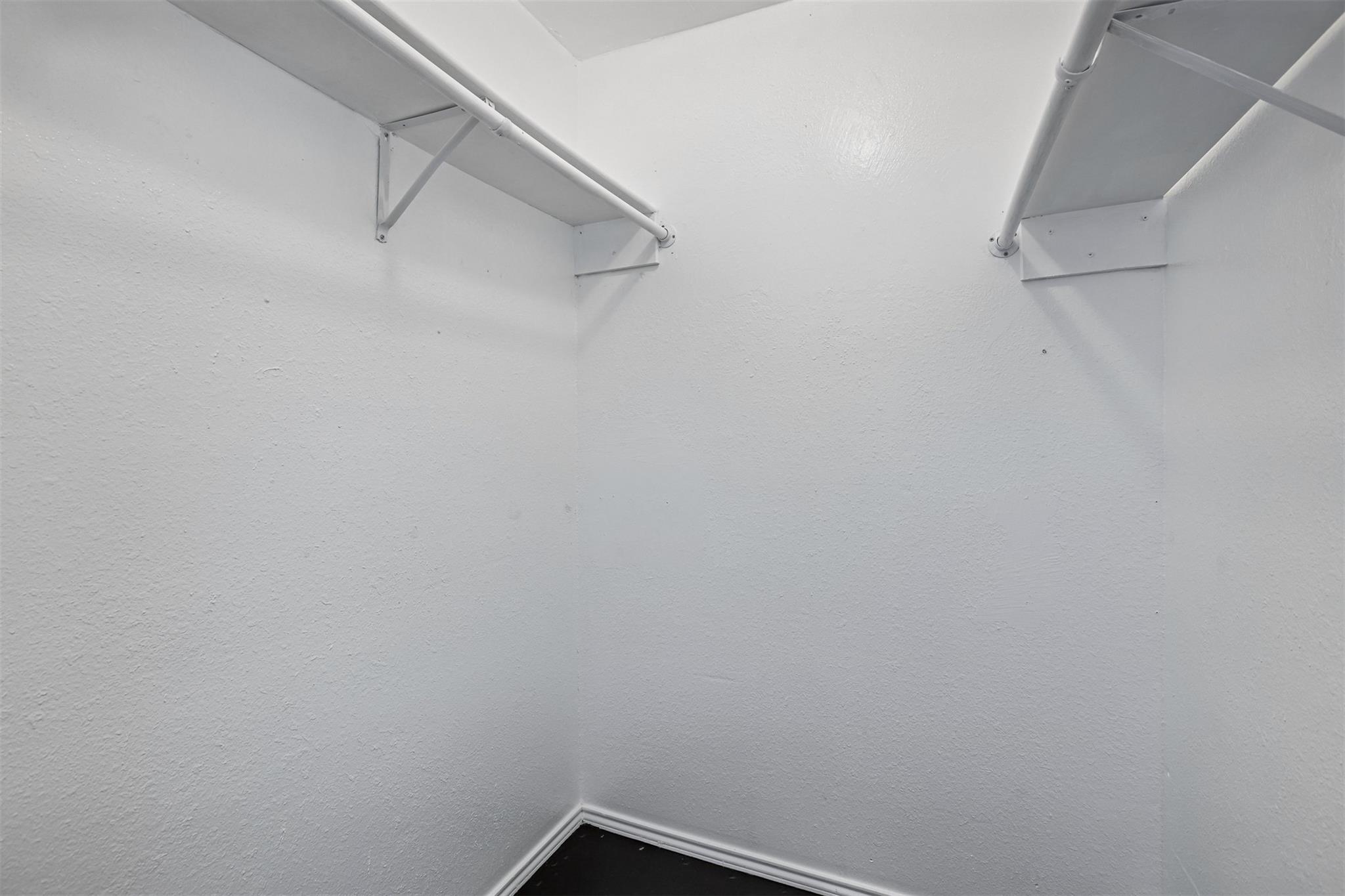 16100 Windermere Dr Property Photo 21