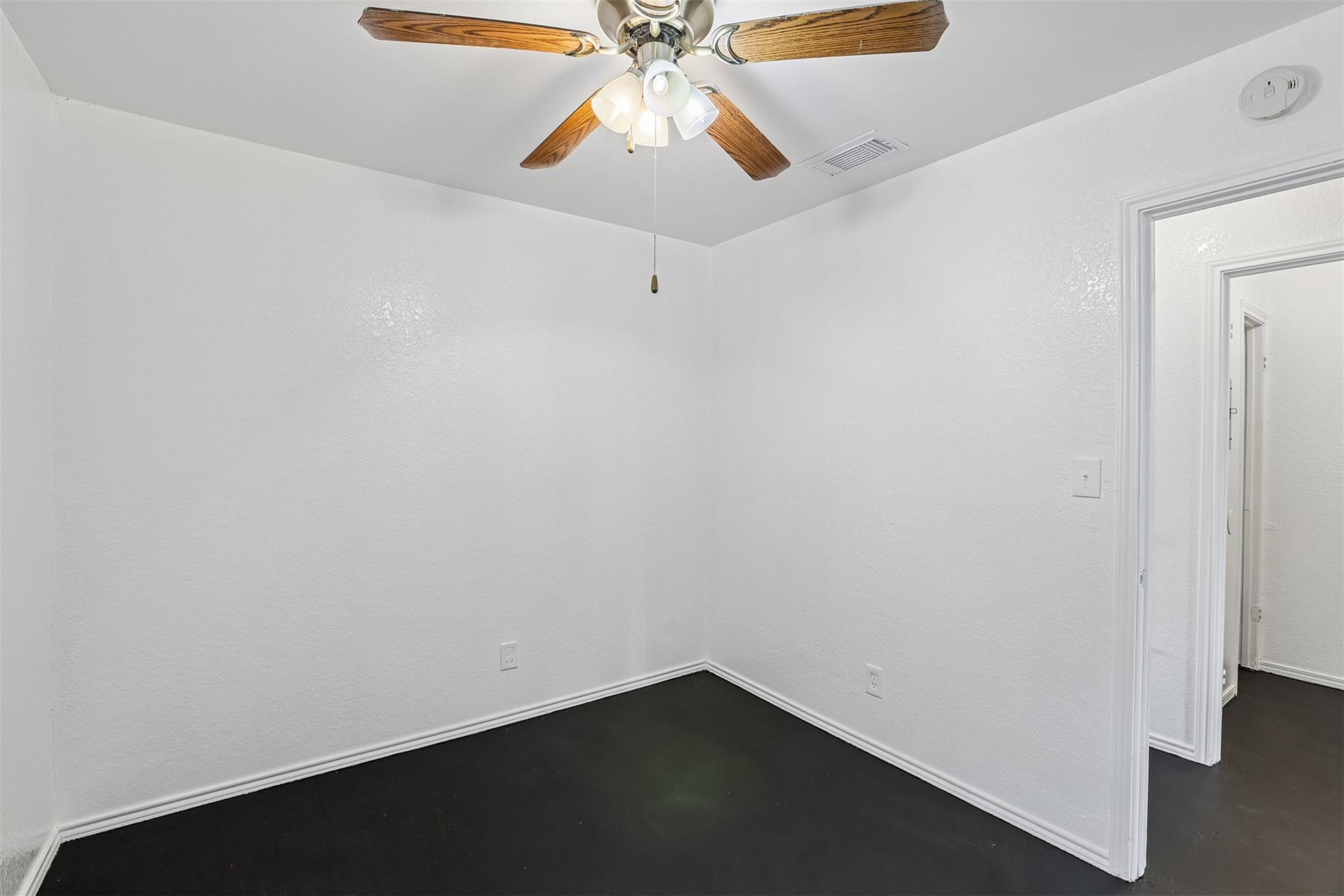 16100 Windermere Dr Property Photo 25