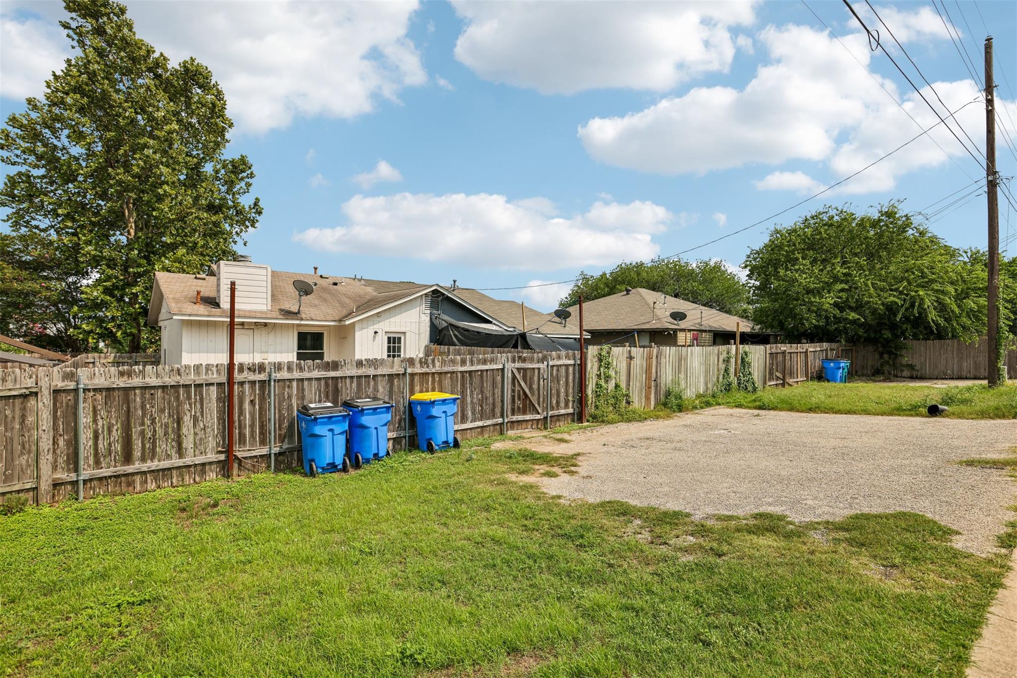 16100 Windermere Dr Property Photo 33