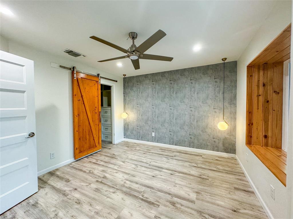 12315 Limerick Ave Property Photo 8