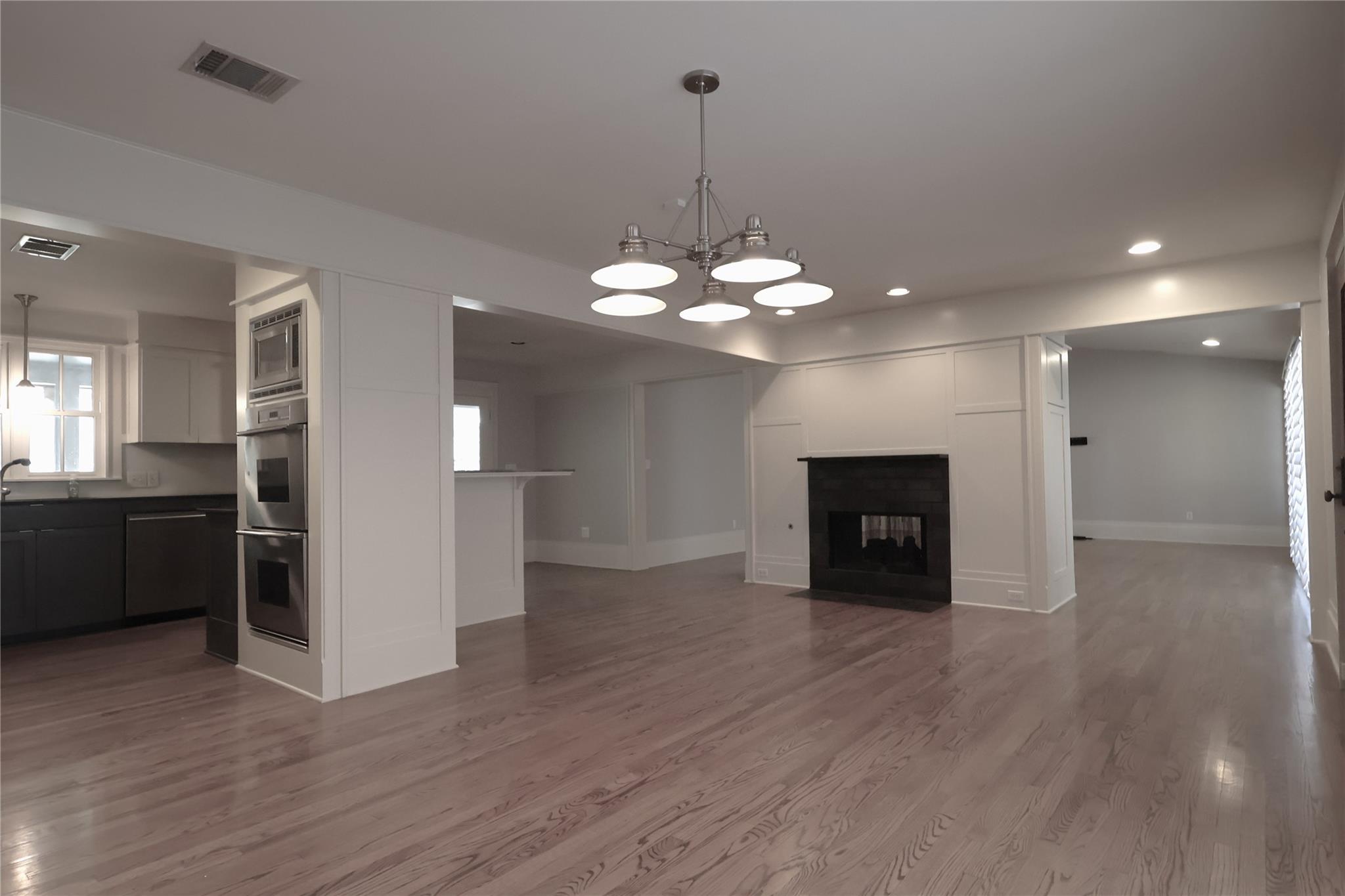 4702 Shadow Ln Property Photo 20
