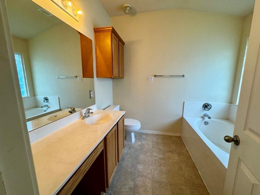 8301 Winterstein Dr Property Photo 20