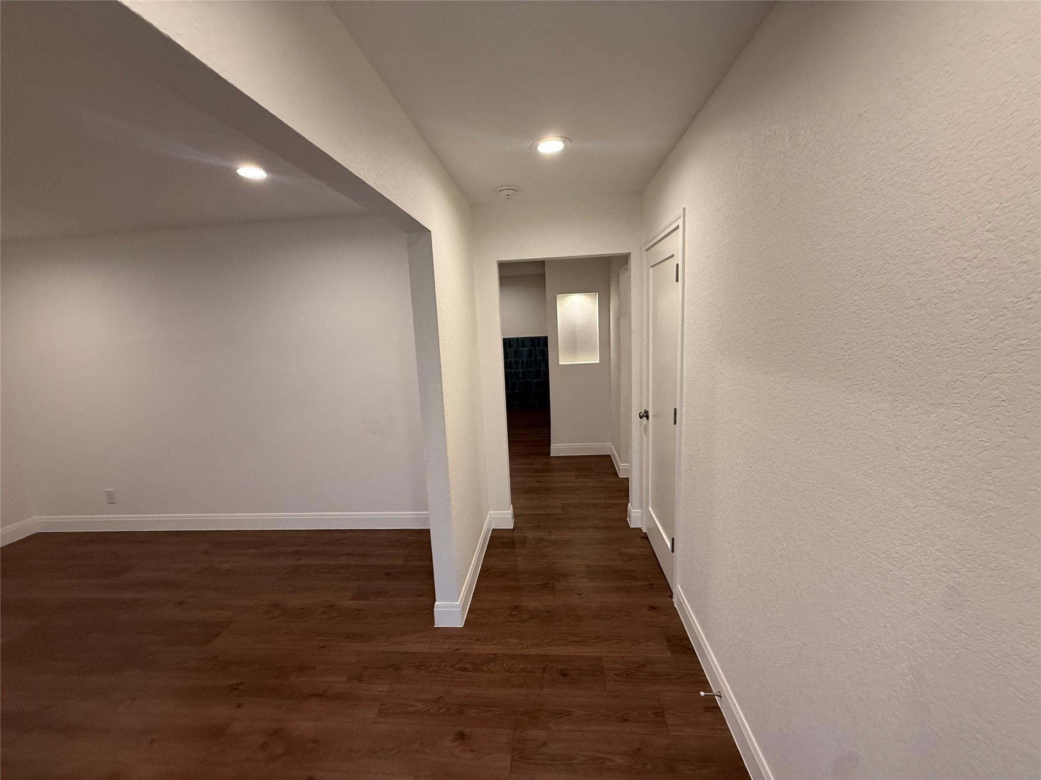 5705 Coventry Ln Property Photo 8