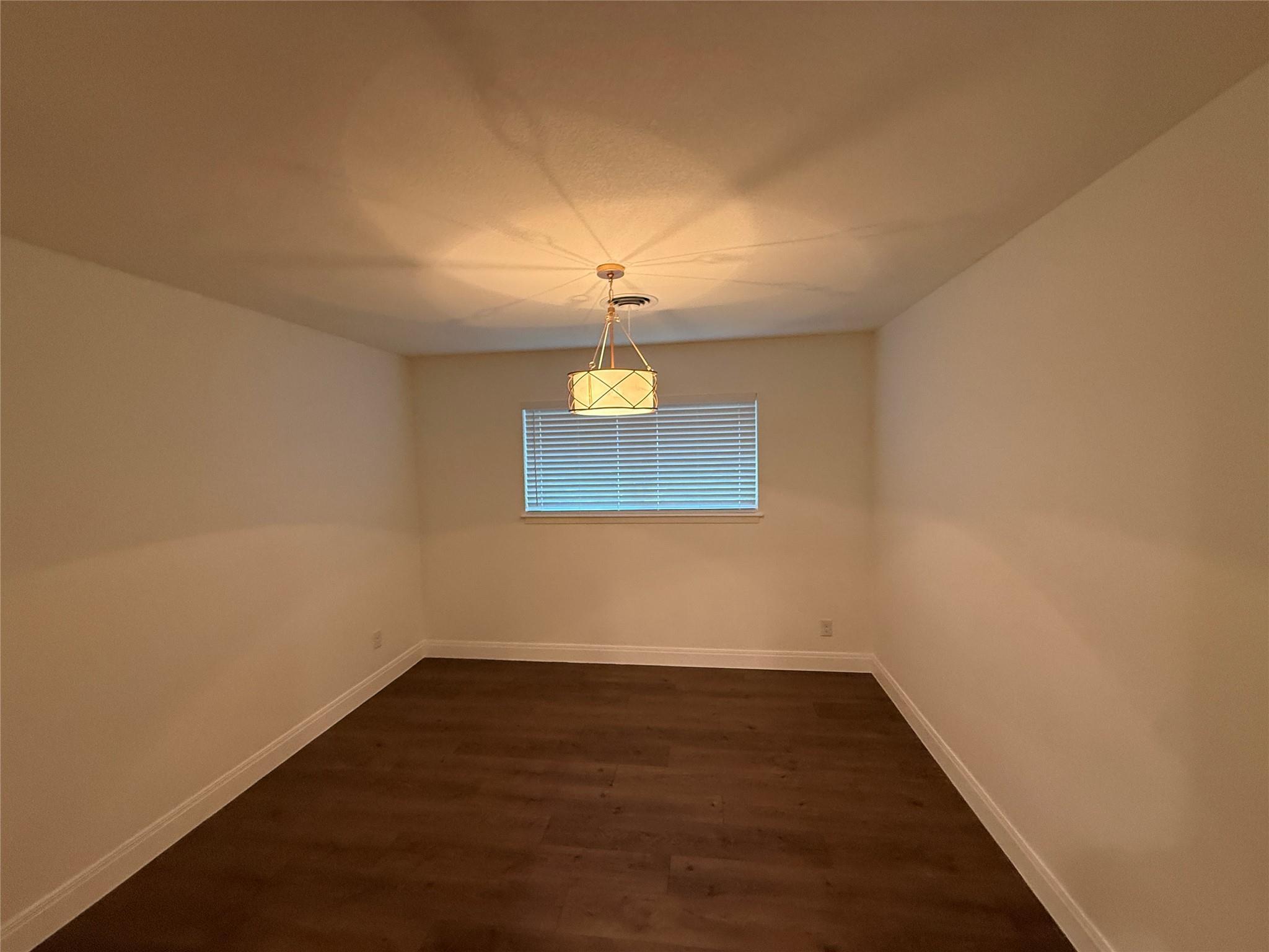 5705 Coventry Ln Property Photo 10