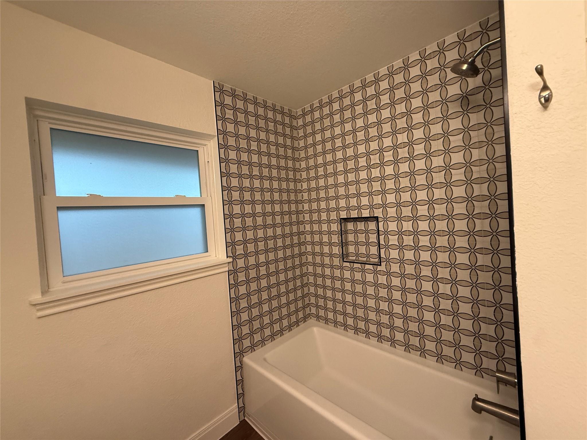 5705 Coventry Ln Property Photo 15