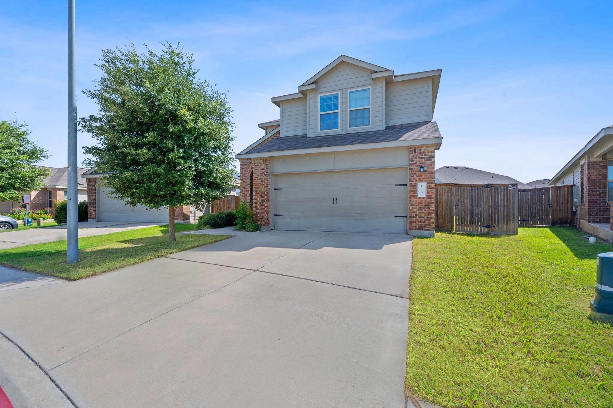 520 Shimek St #14a Property Photo 1