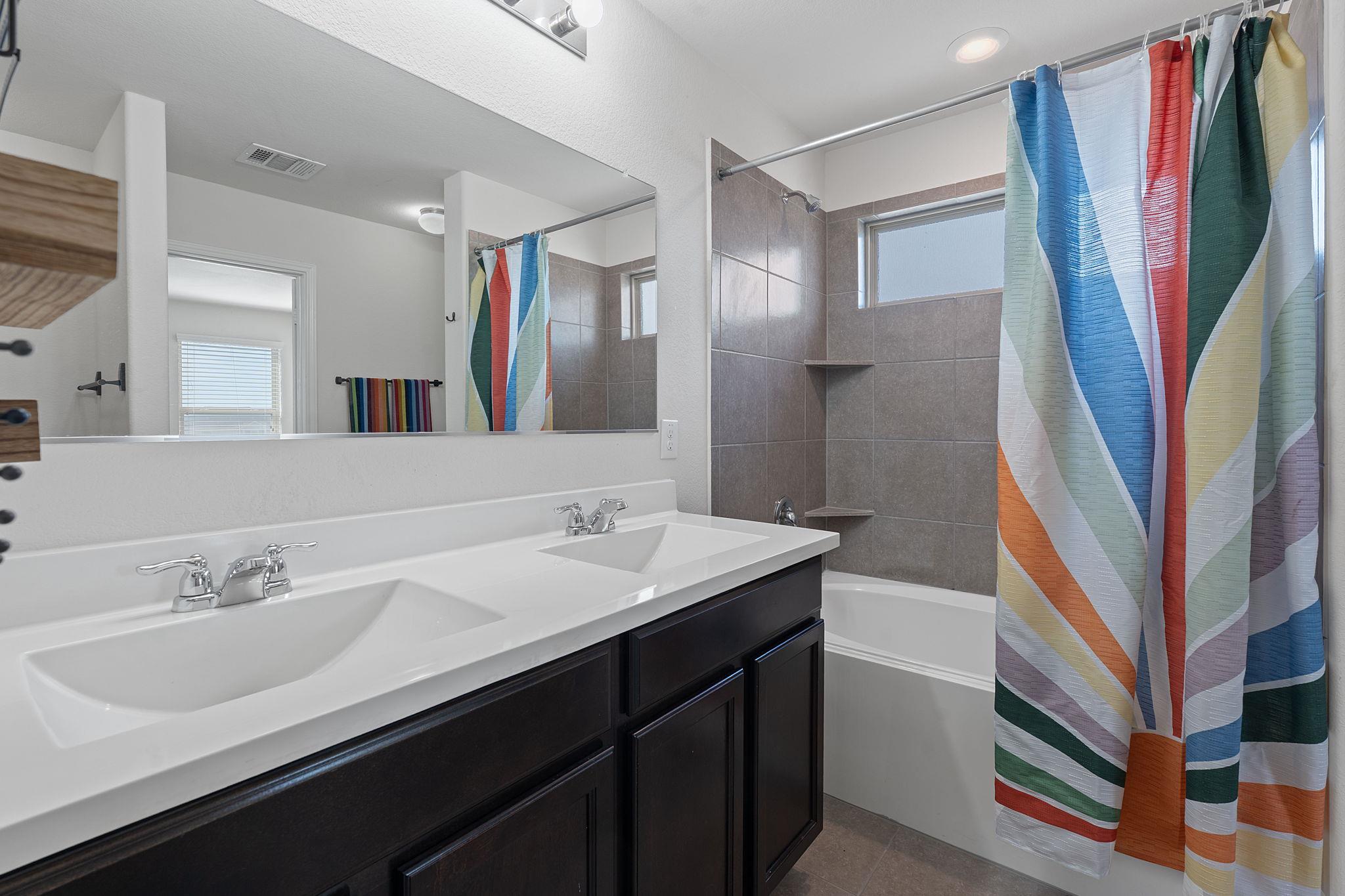 520 Shimek St #14a Property Photo 19