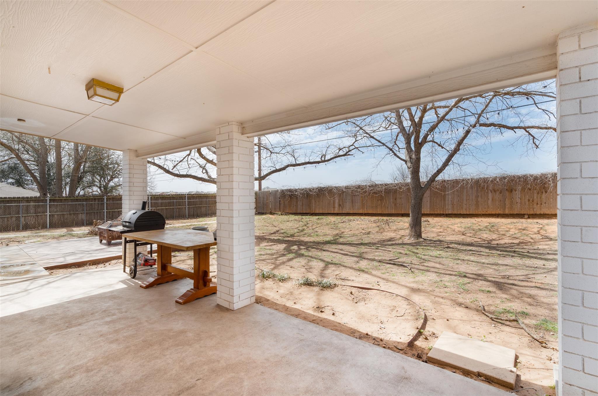 111 Edgewood Dr Property Photo 22