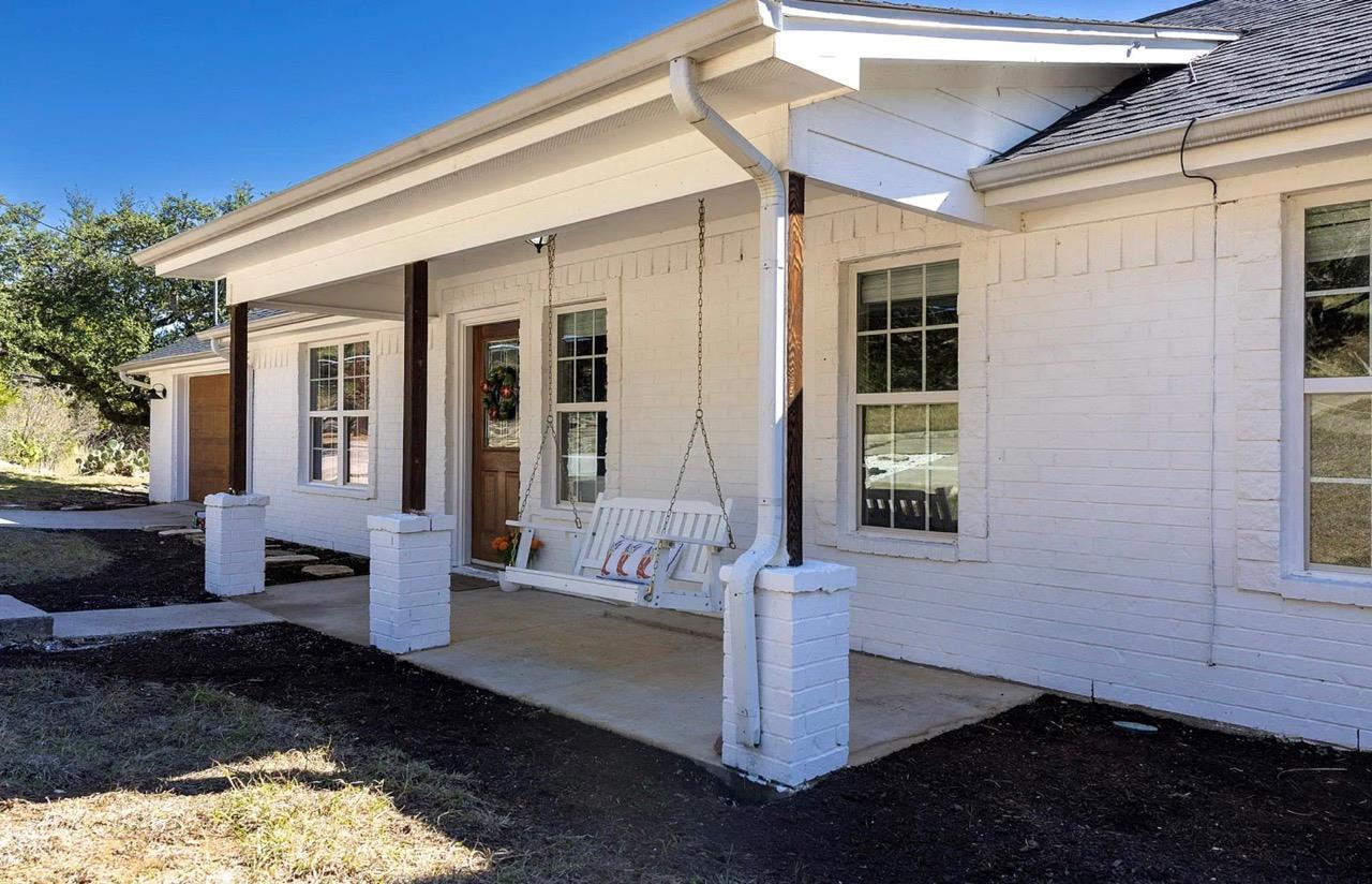 1011 Santa Fe Trl Property Photo 1