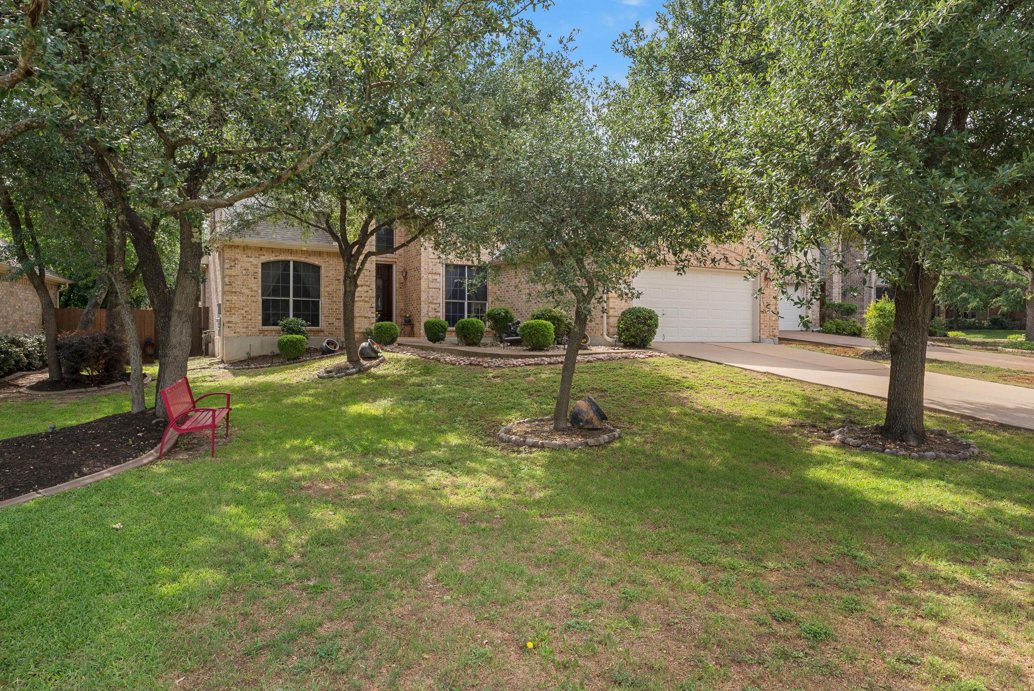 8105 Red Bird Ct Property Photo 1