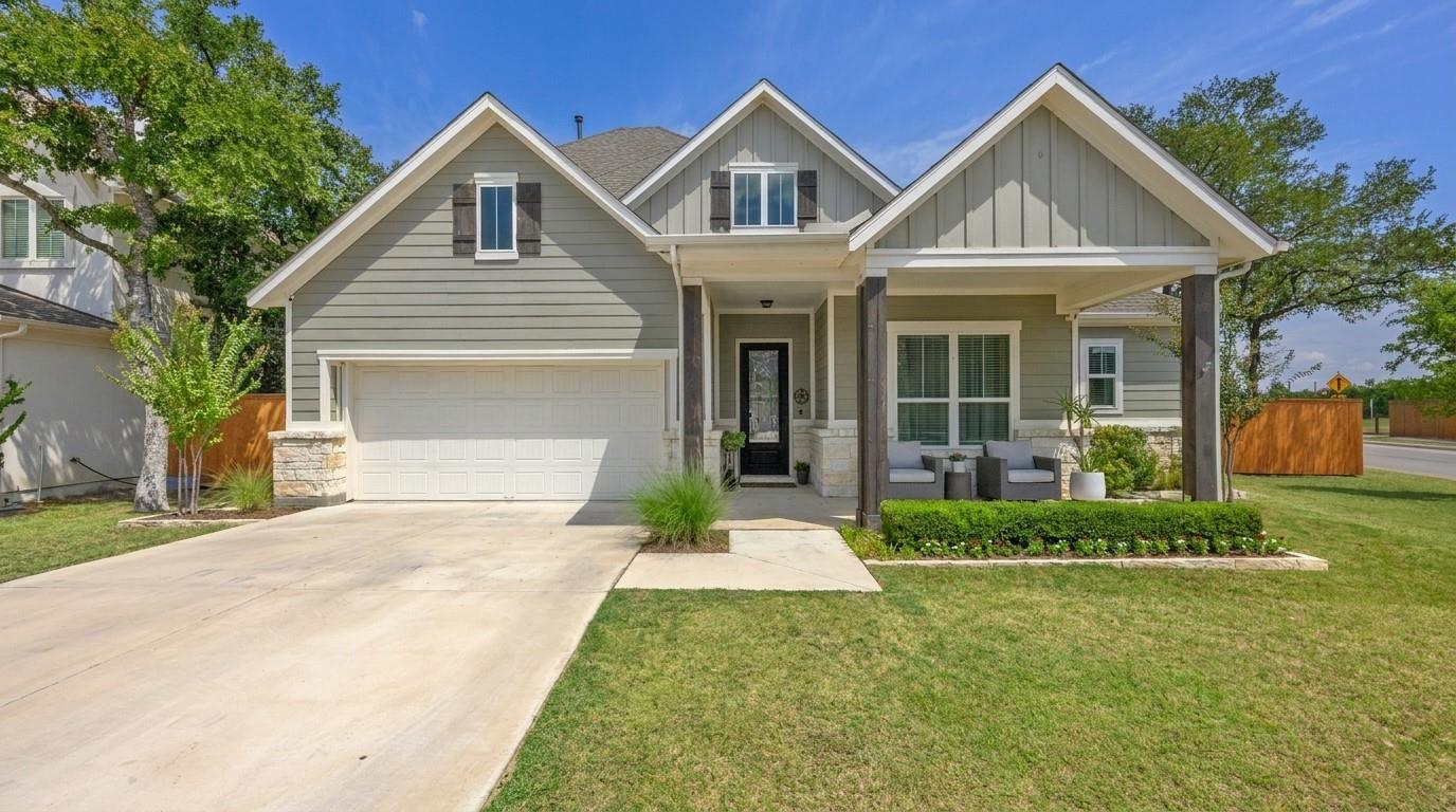 1942 Headwaters Blvd Property Photo 1