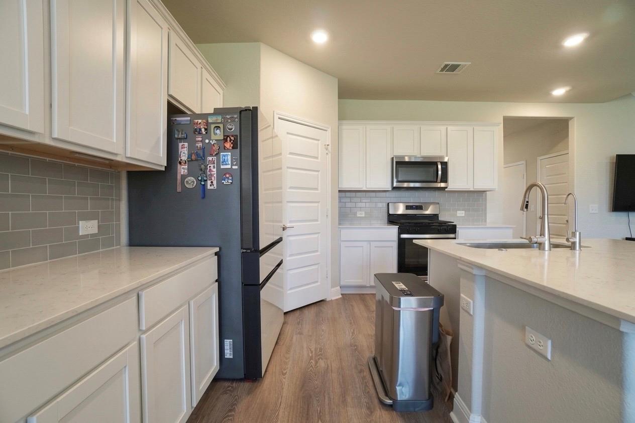 16716 Casa Anna Dr Property Photo 10