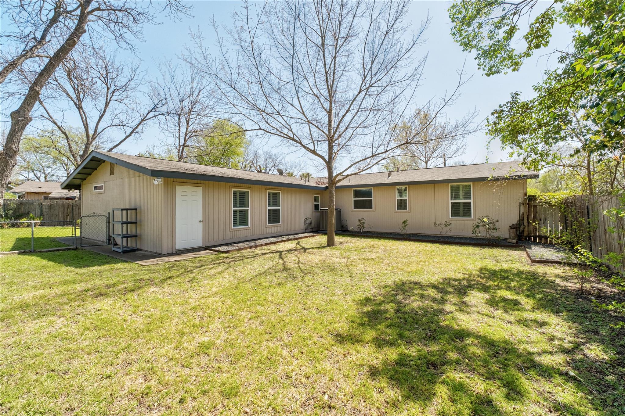 6414 Kenilworth Dr Property Photo 22
