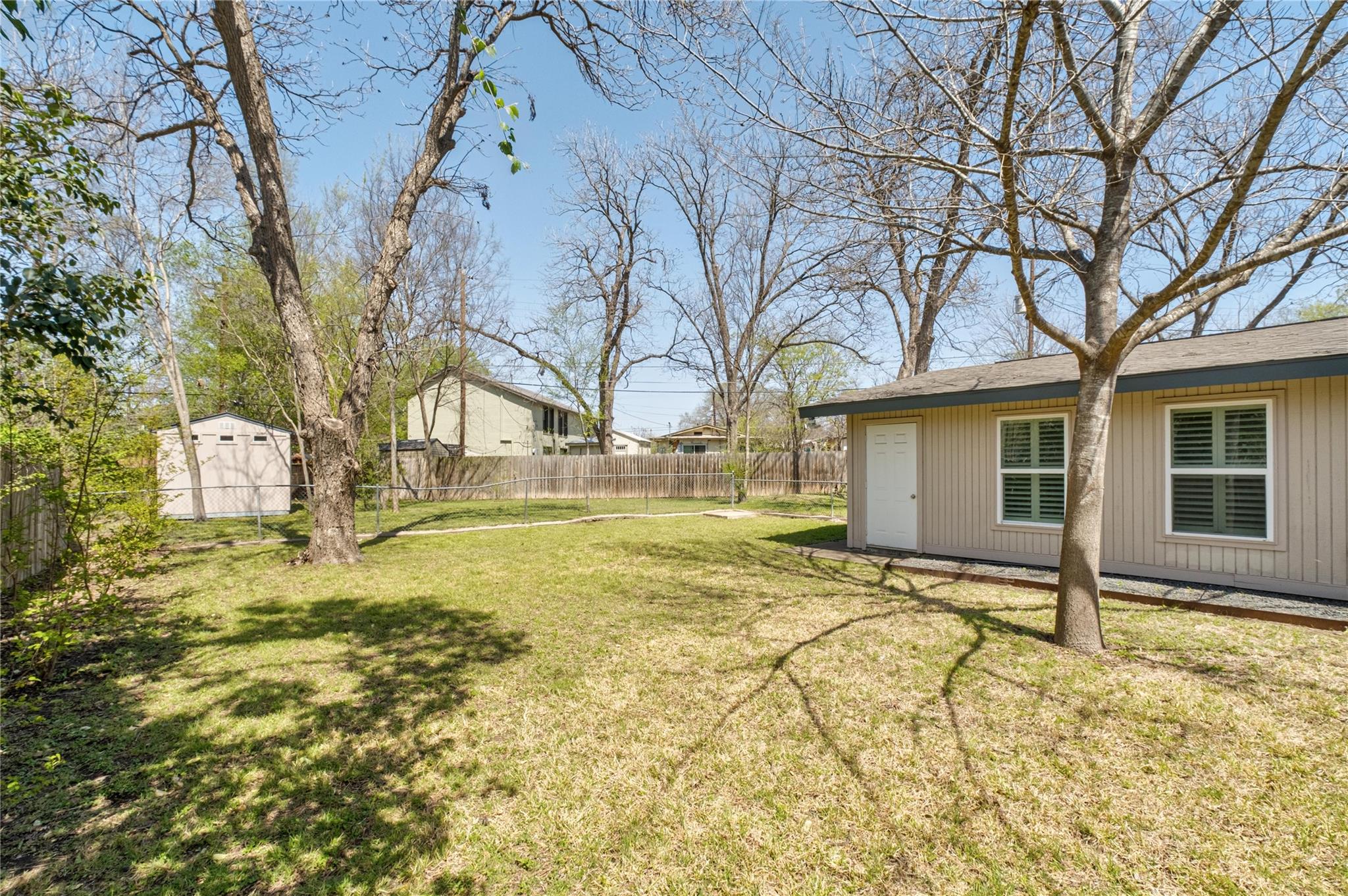 6414 Kenilworth Dr Property Photo 24