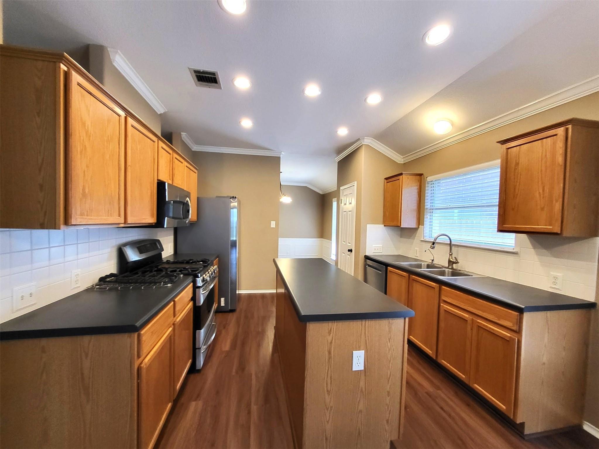 3066 Bent Tree Loop Property Photo 3