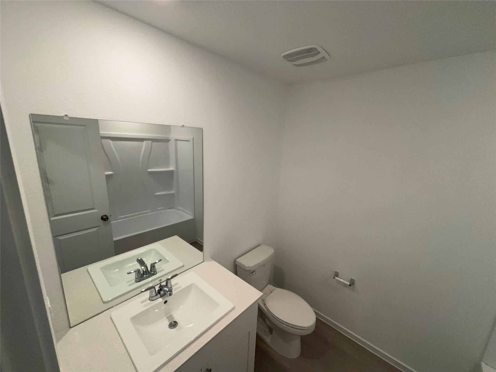 644 Whoopers Loop Property Photo 7