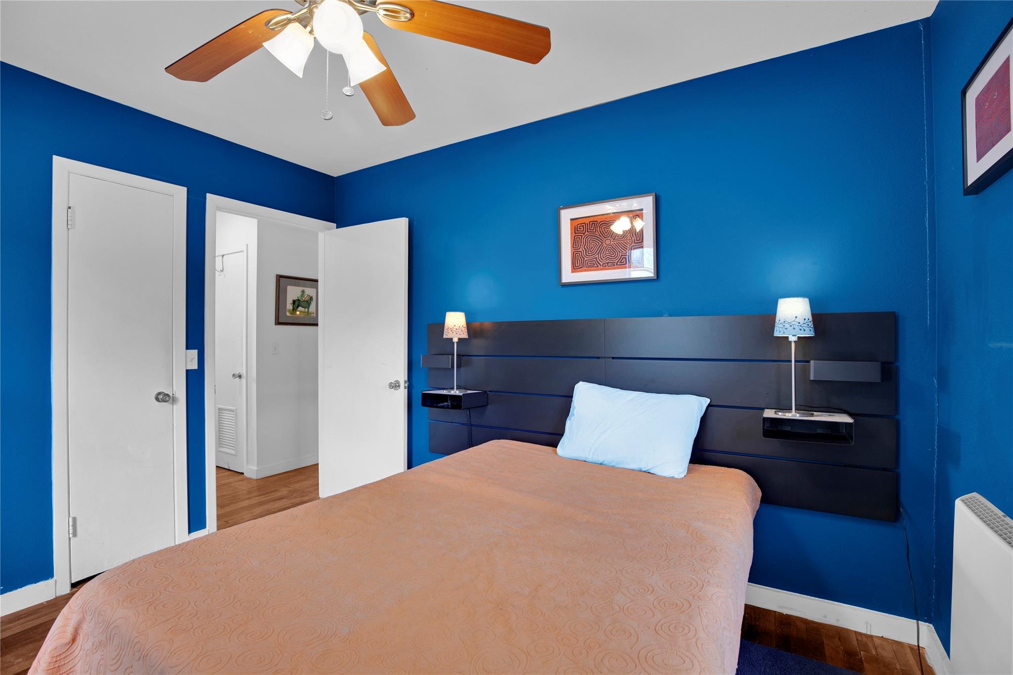 1607 E 4th St Property Photo 17