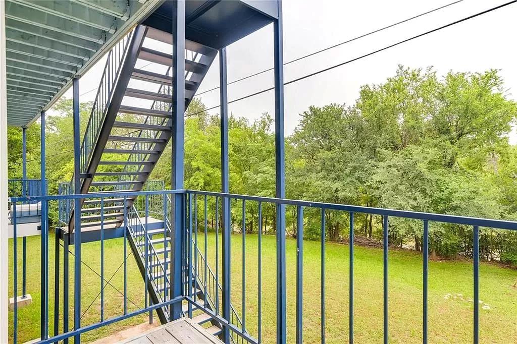 5313 Indio Dr #b Property Photo 14